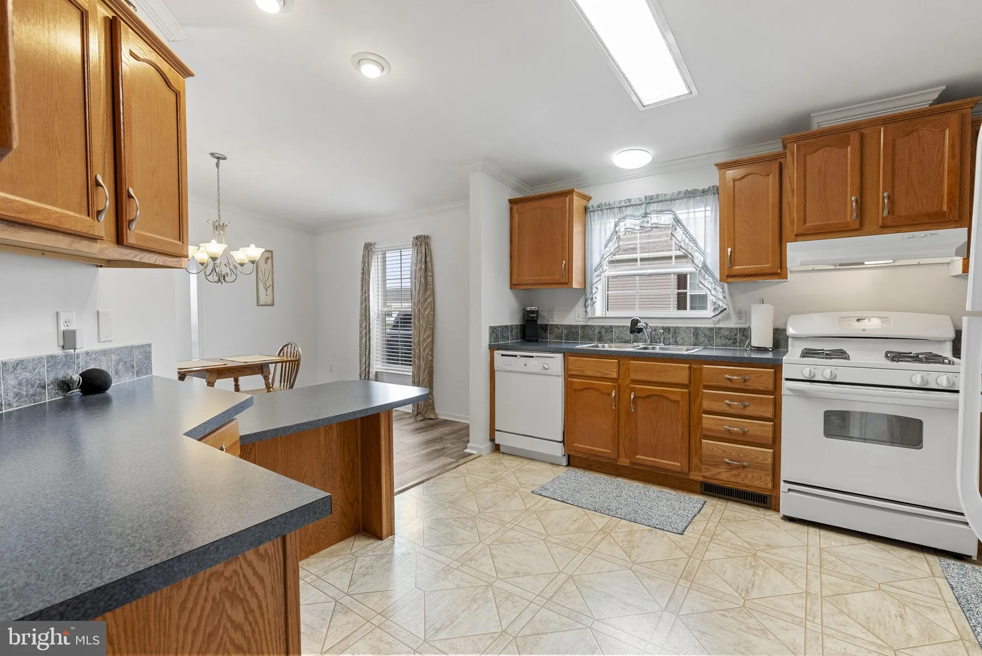 Property Slideshow image 20 of 42 | 86 westin rd, Douglassville, PA, 19518