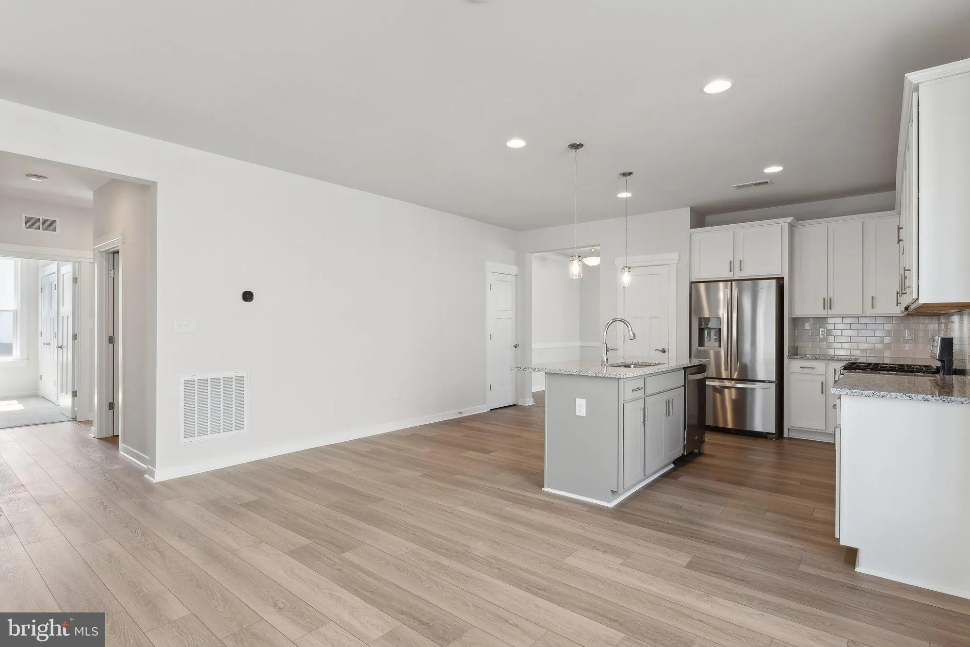 Property Slideshow image 8 of 35 | 318 heritage shores cir, Bridgeville, DE, 19933