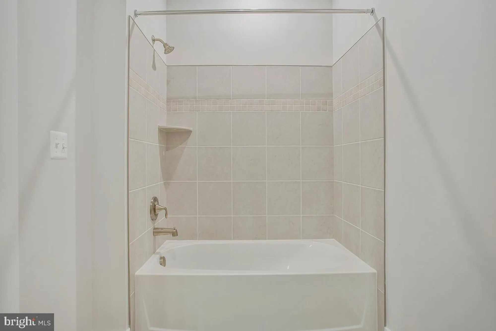 Property Slideshow image 41 of 71 | 170 harrier way 11, Chester, MD, 21619