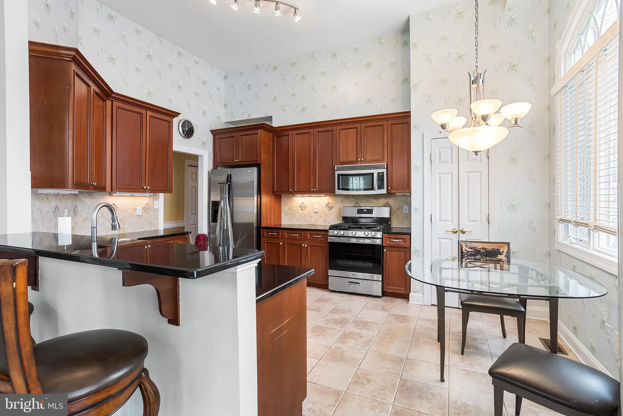 Property Slideshow image 19 of 43 | 34 schindler ct, Lawrence Township, NJ, 08648