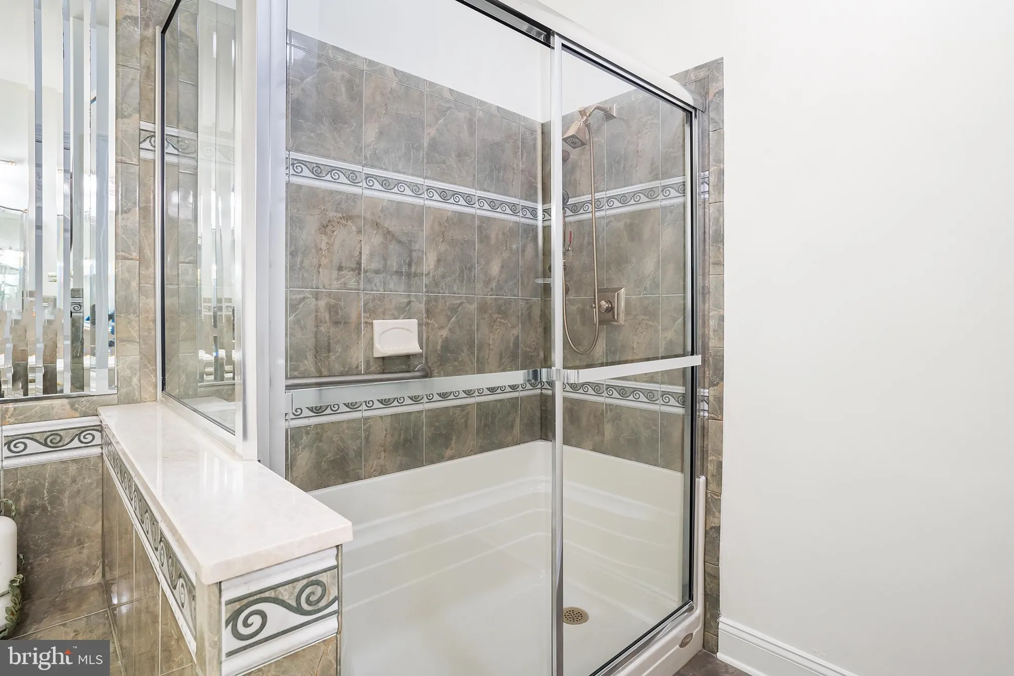 Property Slideshow image 30 of 43 | 34 schindler ct, Lawrence Township, NJ, 08648