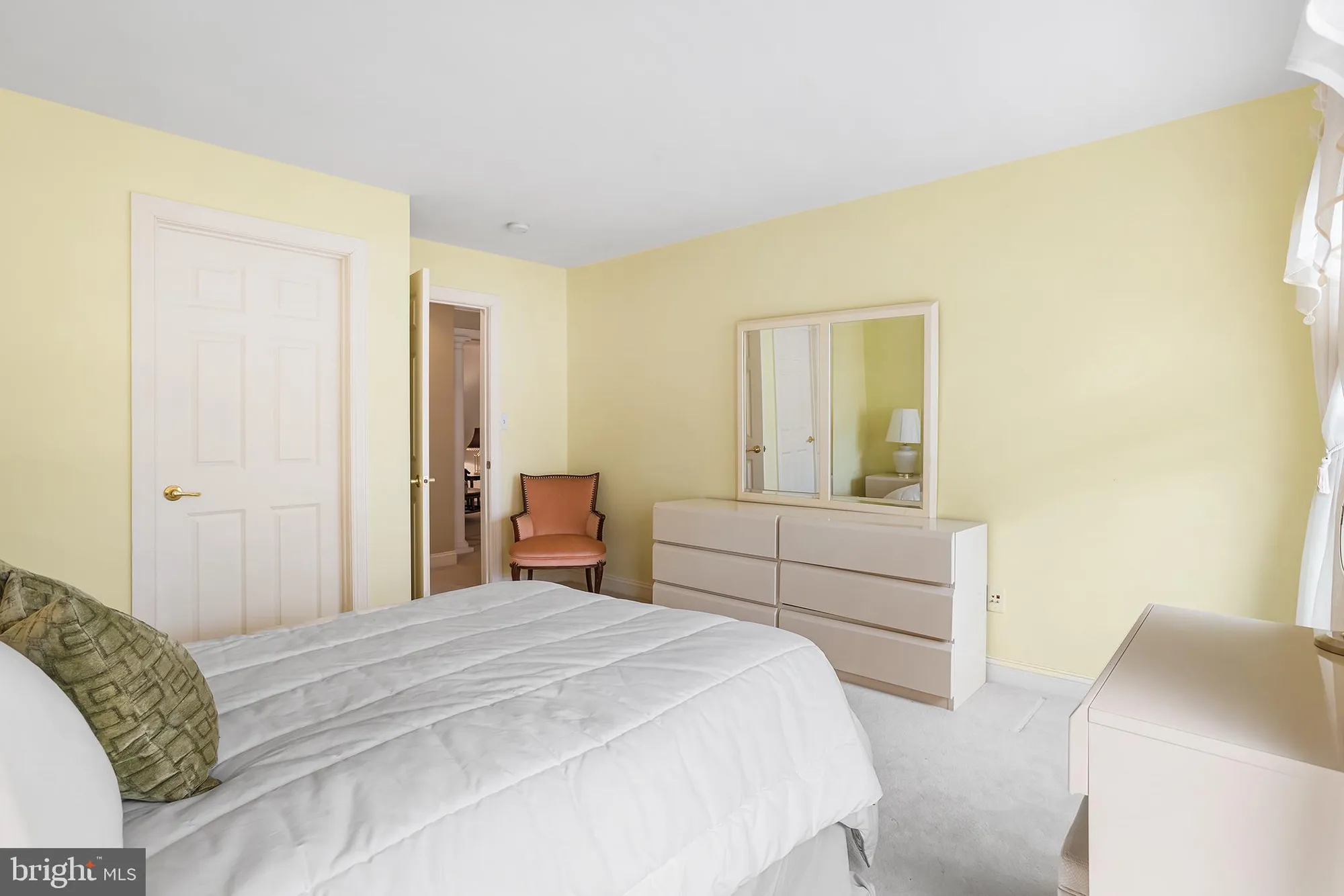 Property Slideshow image 42 of 43 | 34 schindler ct, Lawrence Township, NJ, 08648