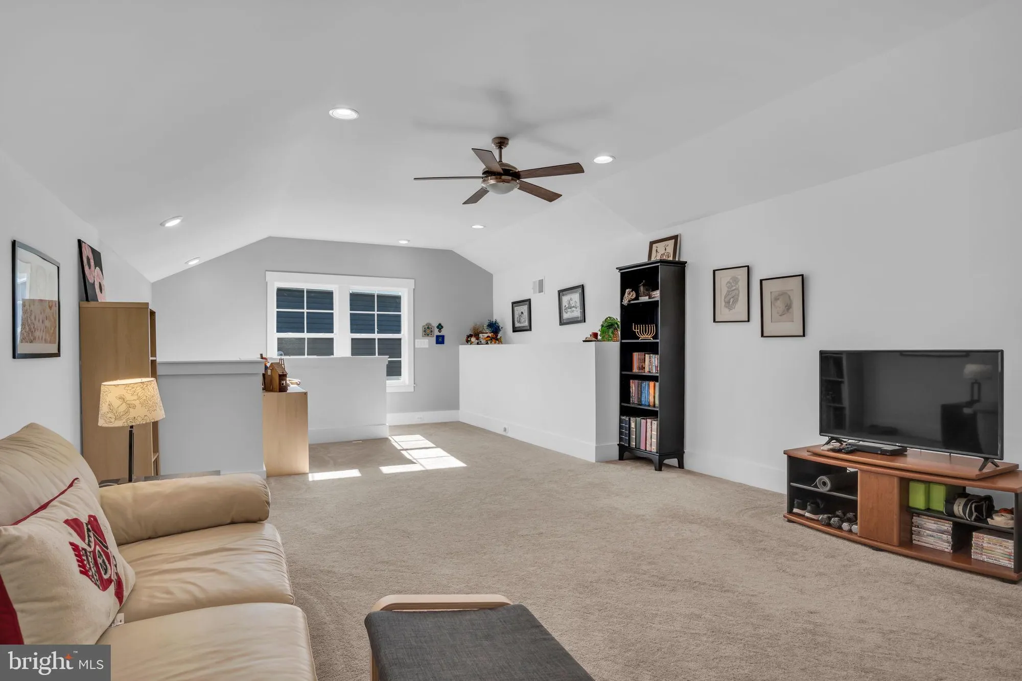 Property Slideshow image 30 of 78 | 215 rustic wood dr, Gettysburg, PA, 17325