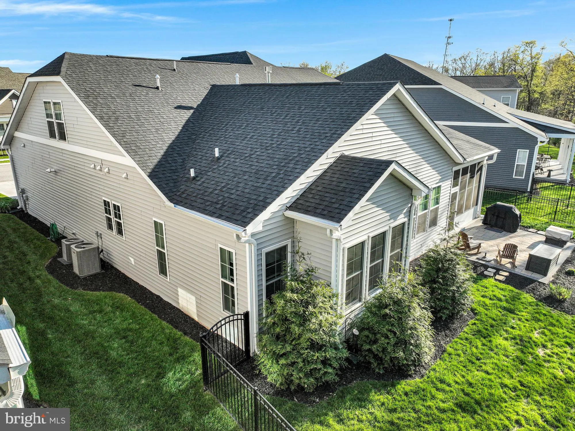 Property Slideshow image 48 of 78 | 215 rustic wood dr, Gettysburg, PA, 17325