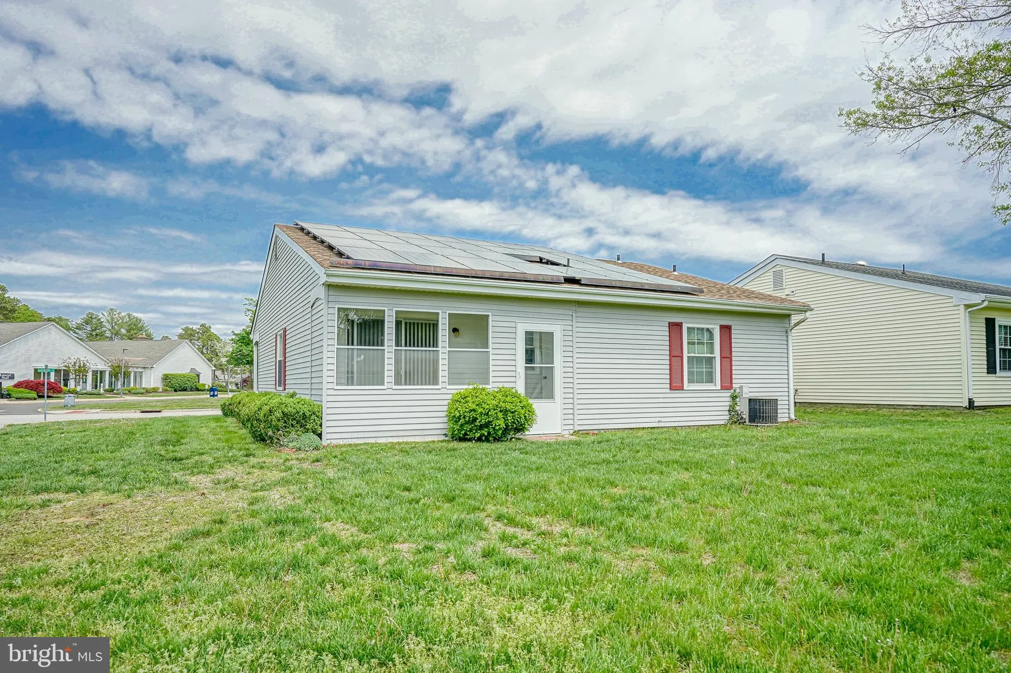 Property Slideshow image 18 of 20 | 233 huntington dr, Southampton, NJ, 08088