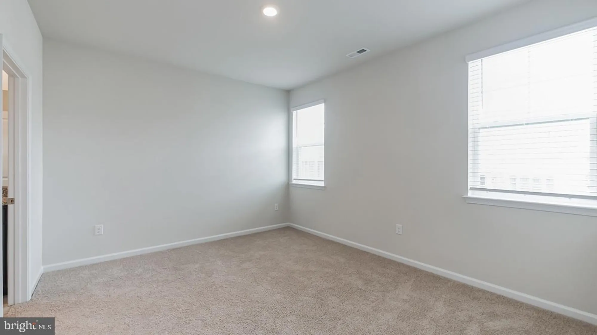 Property Slideshow image 7 of 15 | 104 chokeberry way, Gettysburg, PA, 17325