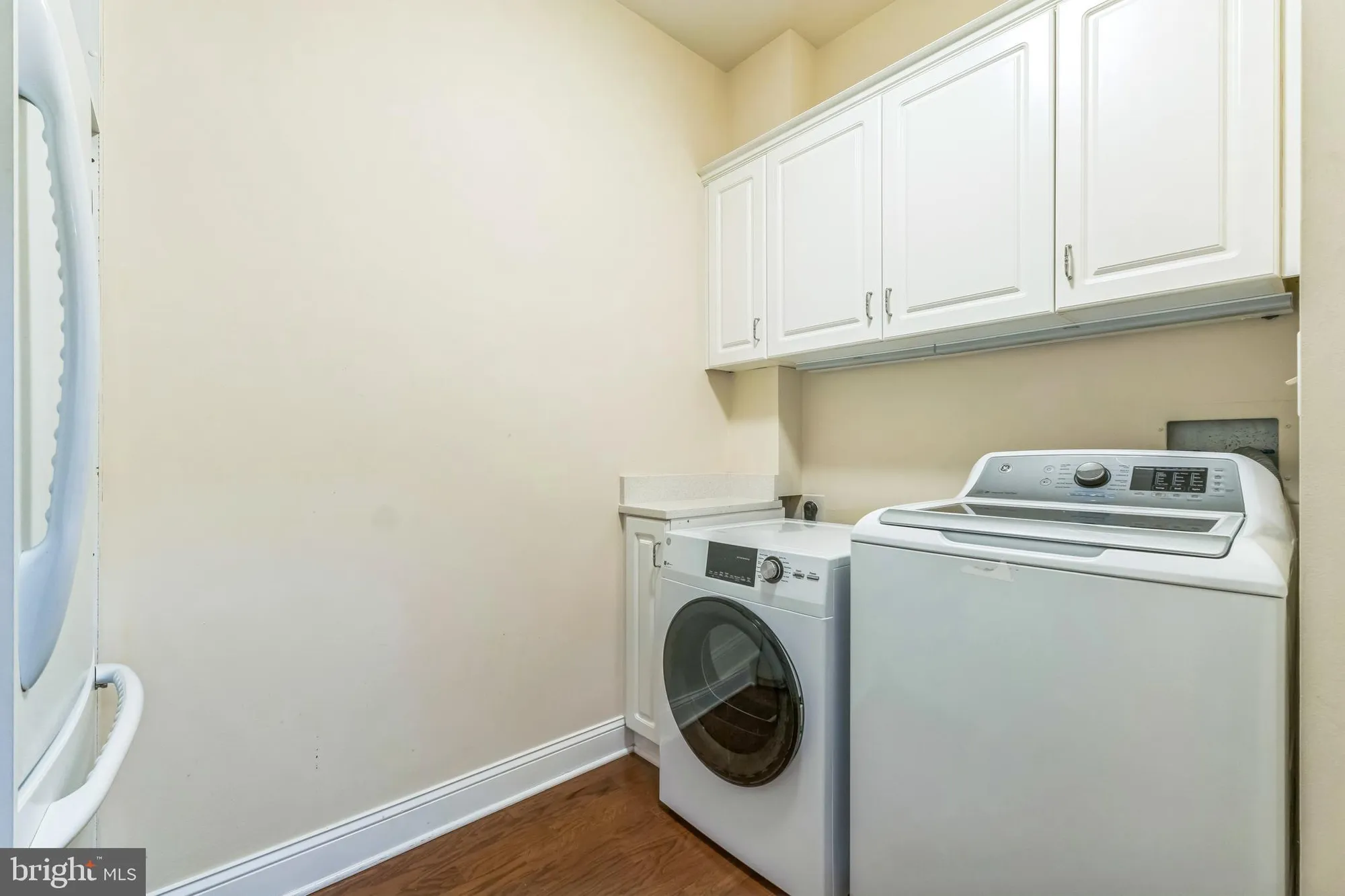 Property Slideshow image 12 of 31 | 2140 windrow dr, Princeton, NJ, 08540