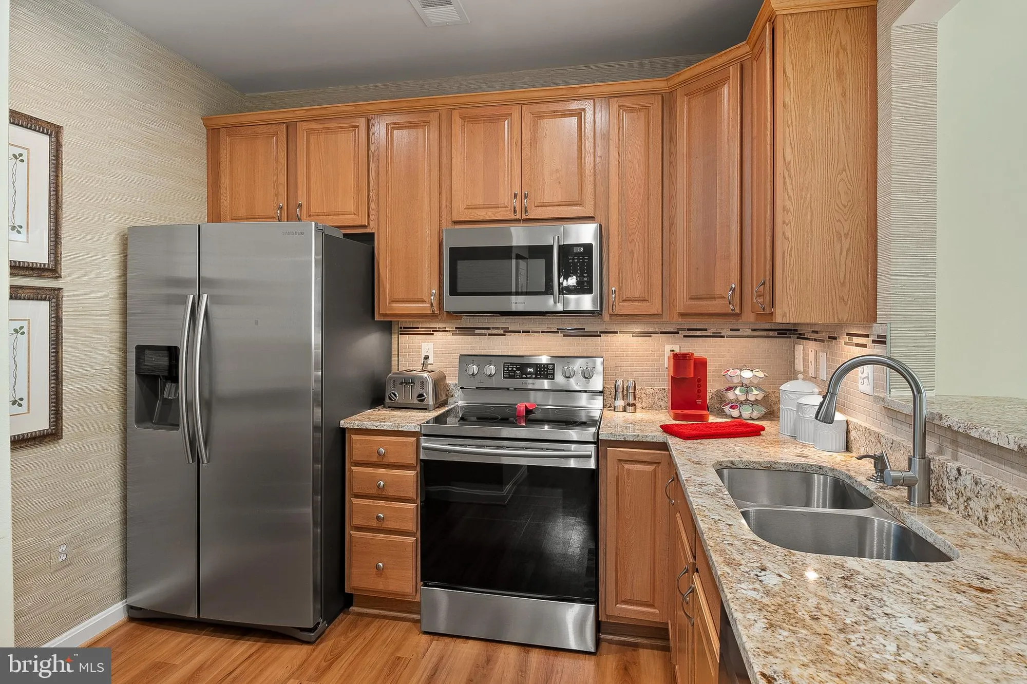 Property Slideshow image 8 of 43 | 8603 wintergreen ct unit 201, Odenton, MD, 21113