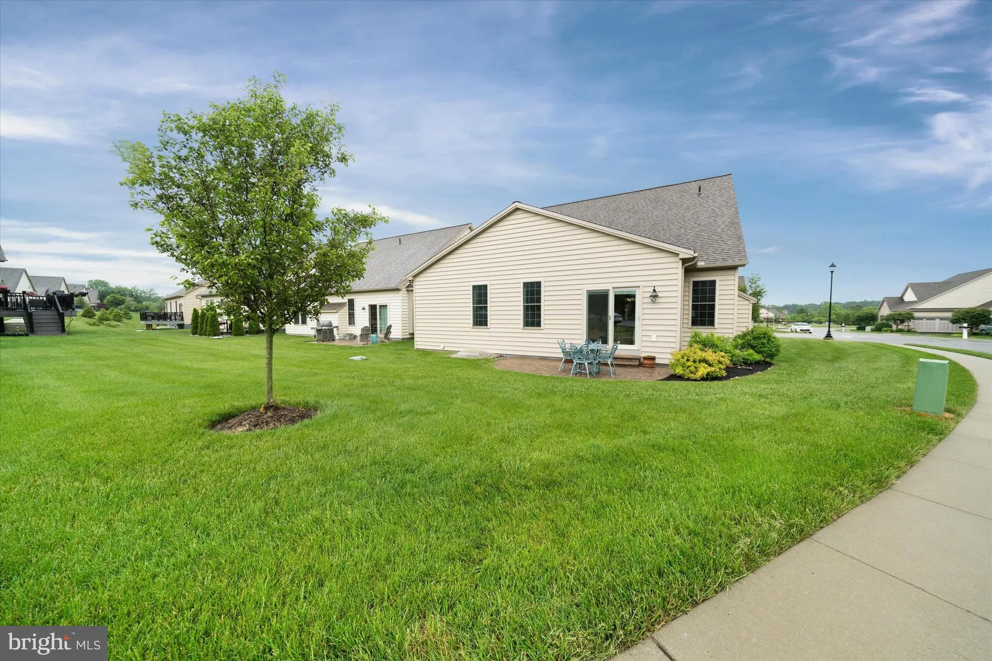 Property Slideshow image 8 of 48 | 843 summer breeze path, Cochranville, PA, 19330