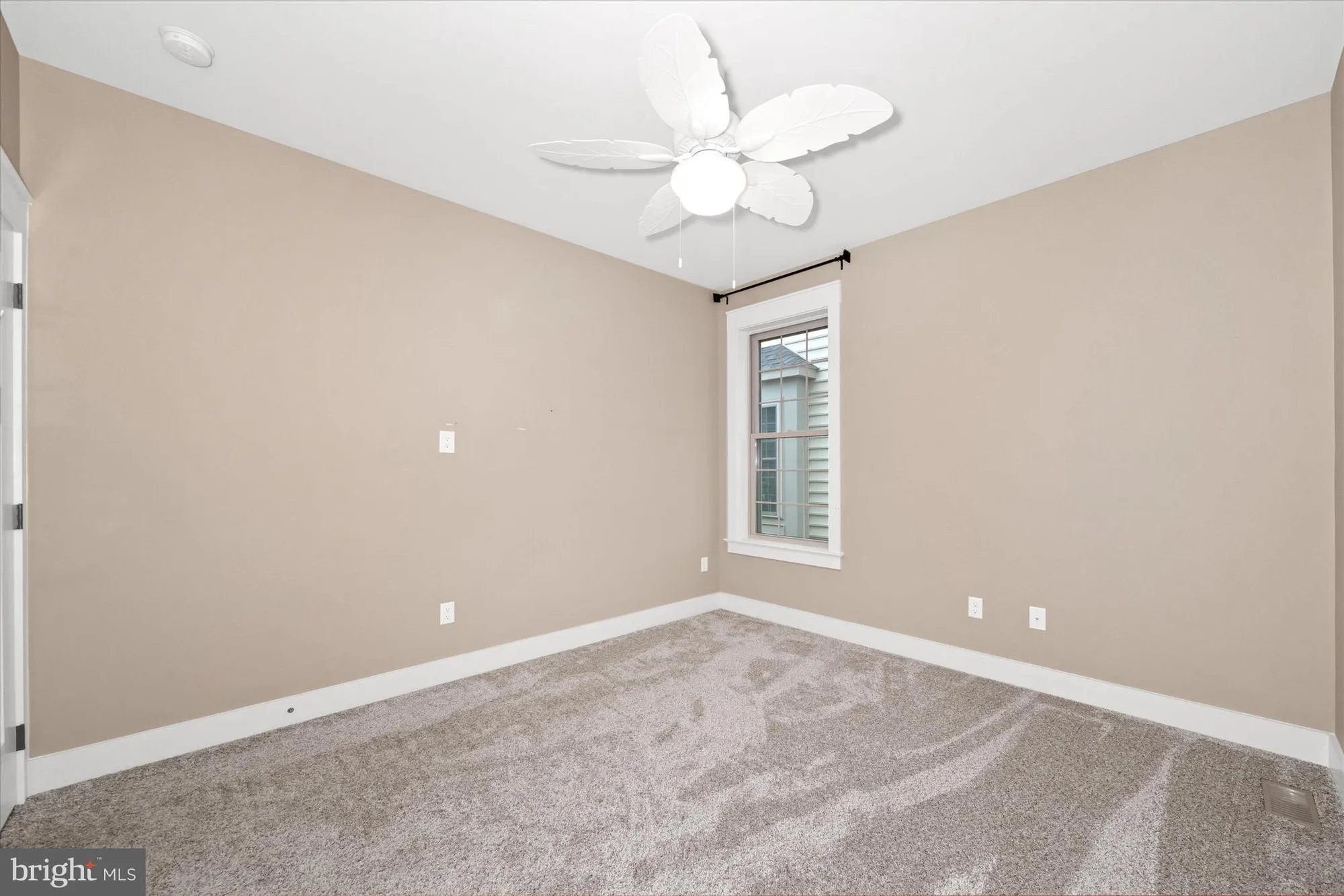 Property Slideshow image 36 of 48 | 843 summer breeze path, Cochranville, PA, 19330