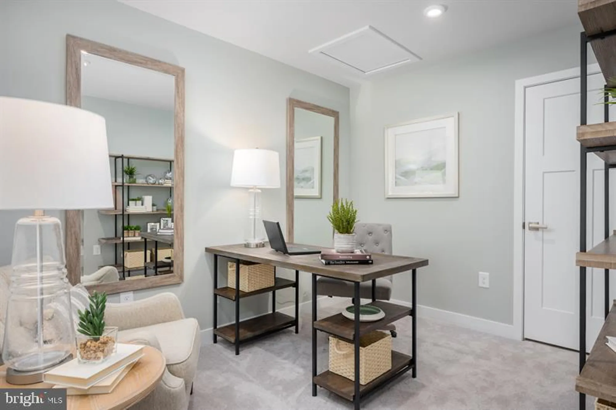 Property Slideshow image 9 of 12 | 9987 calming ct, Ellicott City, MD, 21042