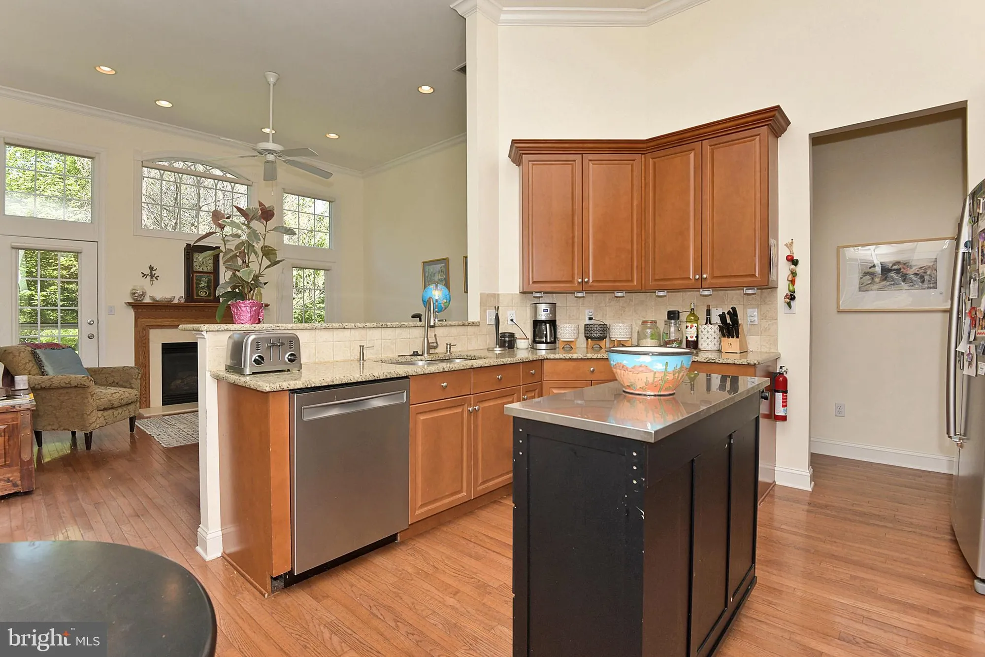 Property Slideshow image 14 of 31 | 74 schindler ct, Lawrence Township, NJ, 08648