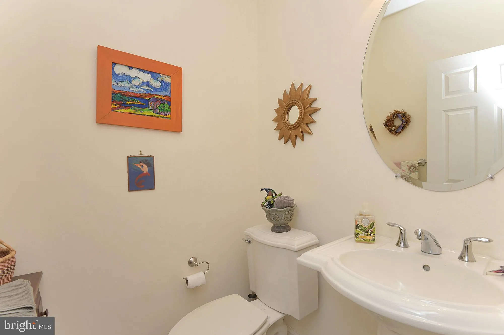 Property Slideshow image 25 of 31 | 74 schindler ct, Lawrence Township, NJ, 08648