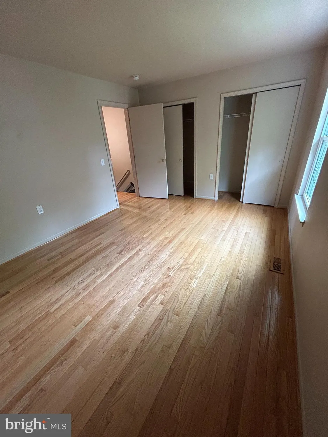 Property Slideshow image 12 of 16 | 107 tartan ln, Hainesport, NJ, 08036