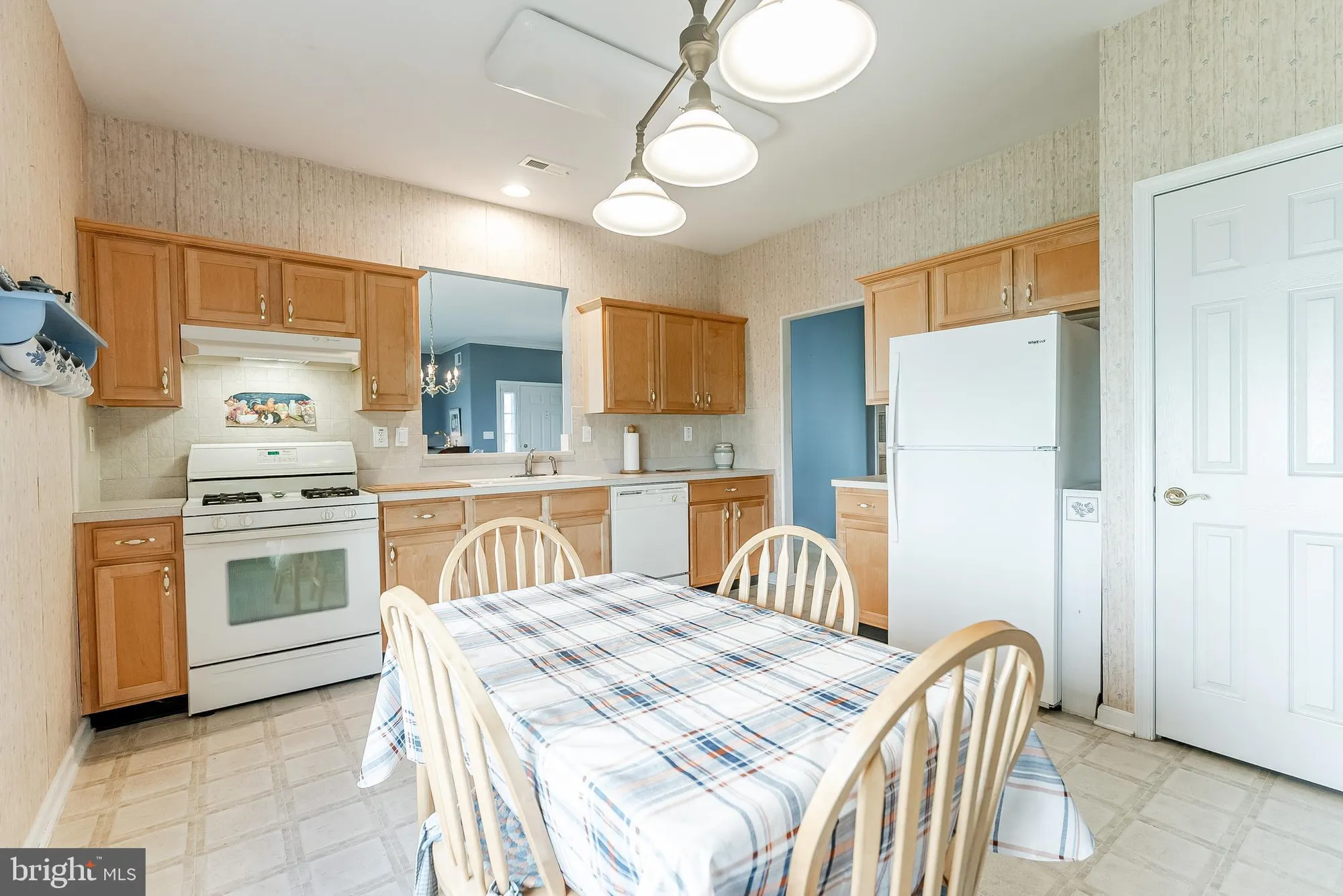 Property Slideshow image 10 of 26 | 17 tuscany cir, Manchester Township, NJ, 08759