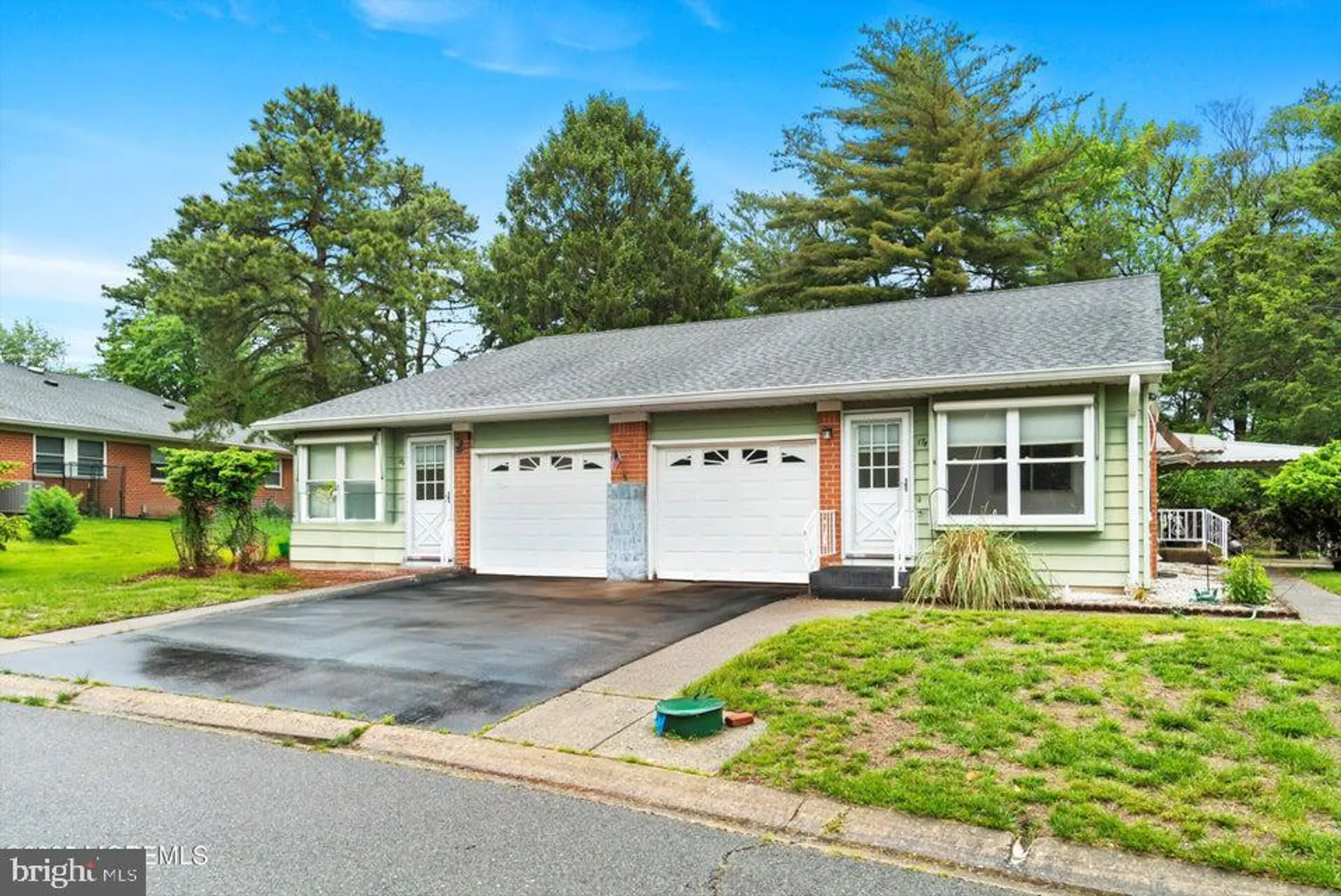 Property Slideshow image 1 of 28 | 17b bennington ln, Whiting, NJ, 08759