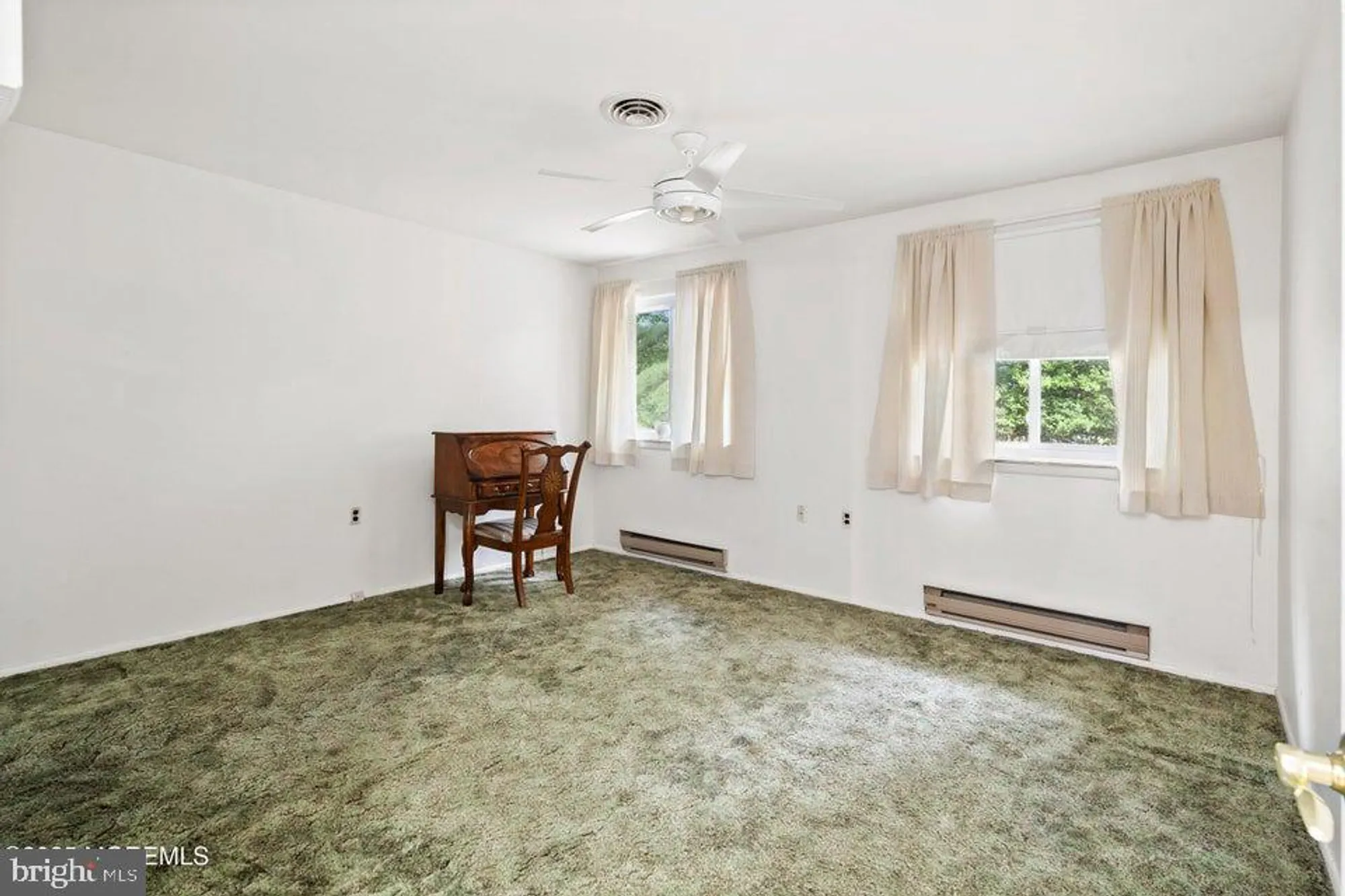 Property Slideshow image 15 of 28 | 17b bennington ln, Whiting, NJ, 08759