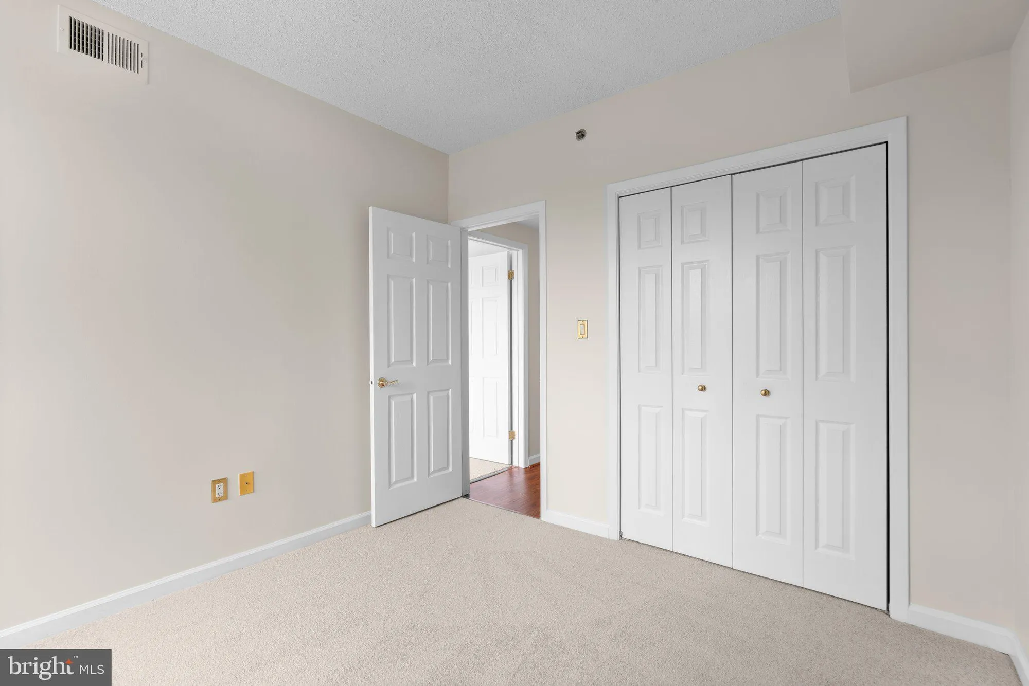 Property Slideshow image 15 of 30 | 930 astern way 502, Annapolis, MD, 21401