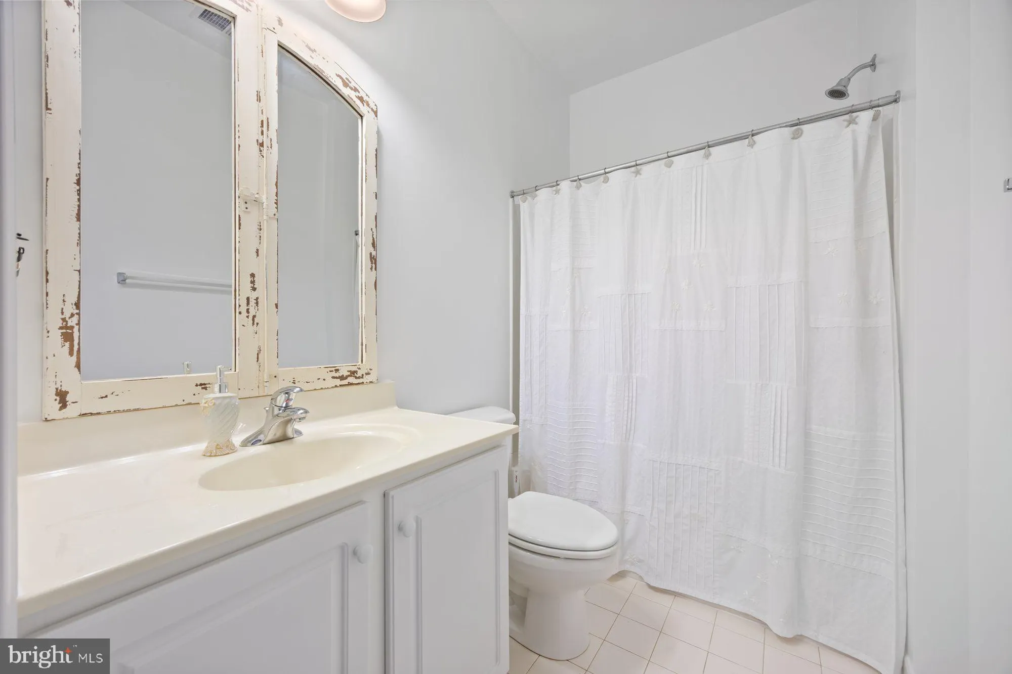 Property Slideshow image 24 of 37 | 840 horseshoe ln # 171, Taneytown, MD, 21787