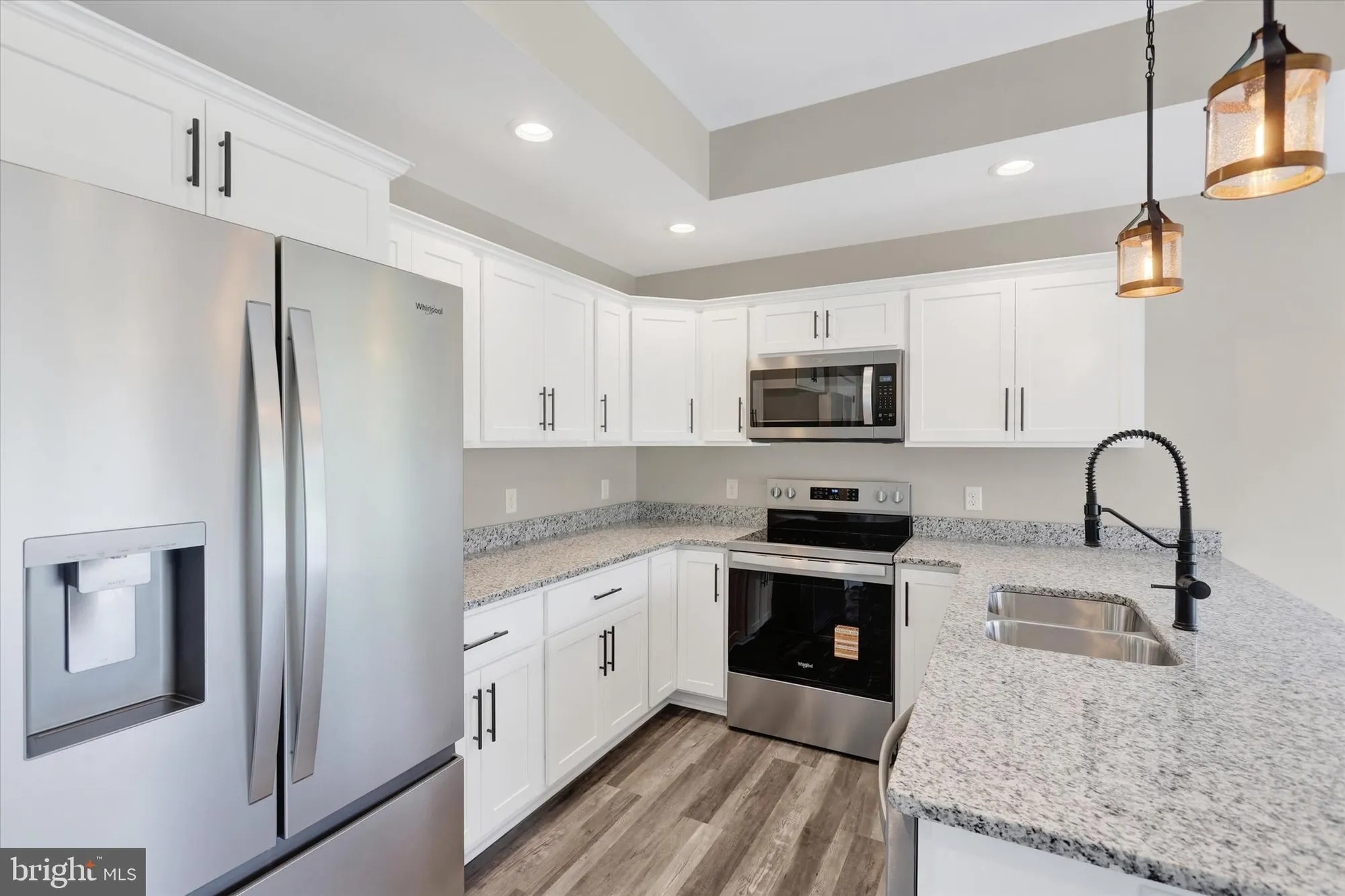 Property Slideshow image 8 of 26 | 6279 oak leaf ln n, Fayetteville, PA, 17222