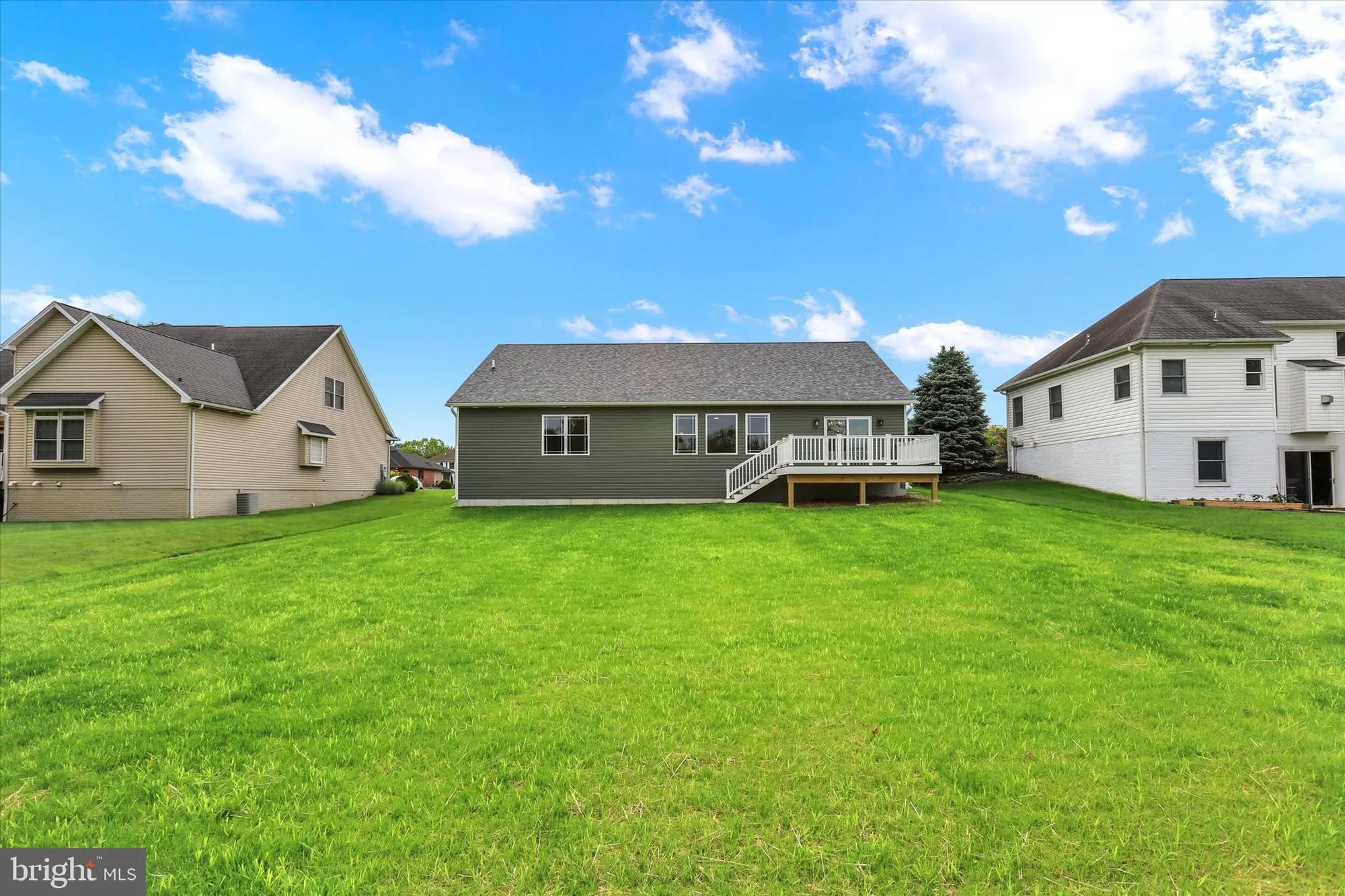 Property Slideshow image 25 of 26 | 6279 oak leaf ln n, Fayetteville, PA, 17222