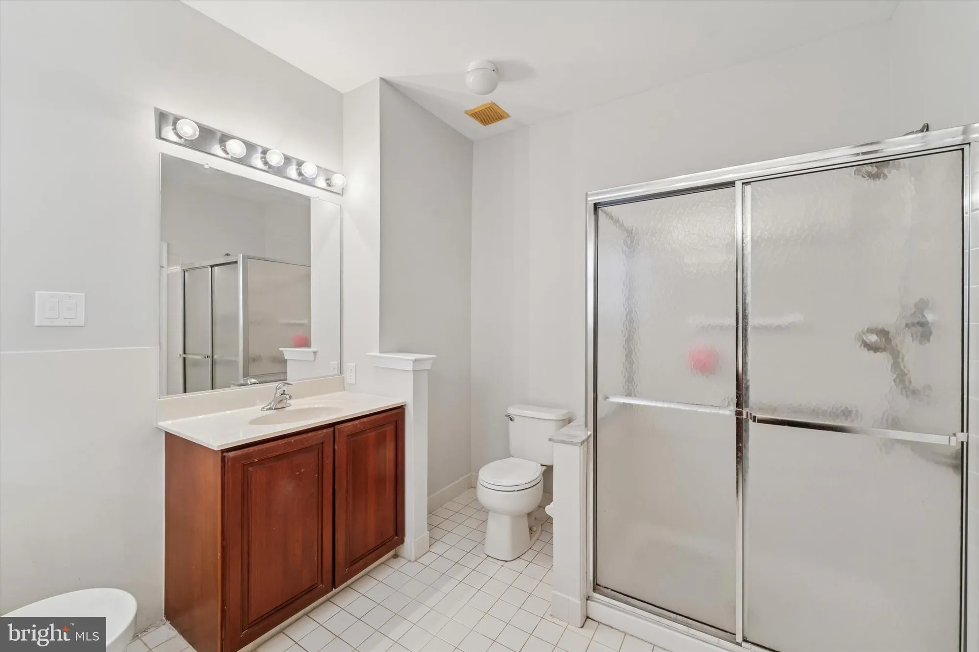 Property Slideshow image 17 of 19 | 1604 e fox brushs way, Glen Mills, PA, 19342