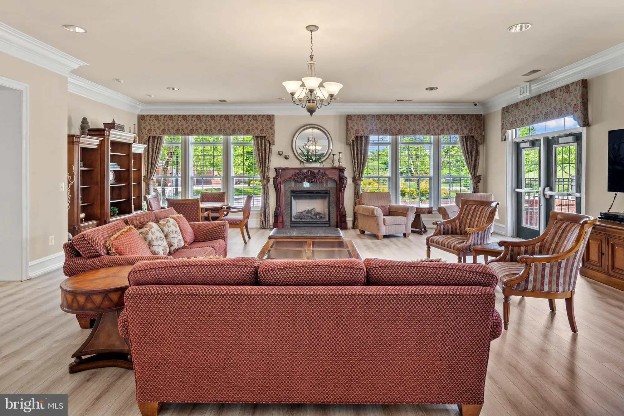 Property Slideshow image 45 of 62 | 7305 maplecrest rd 206, Elkridge, MD, 21075