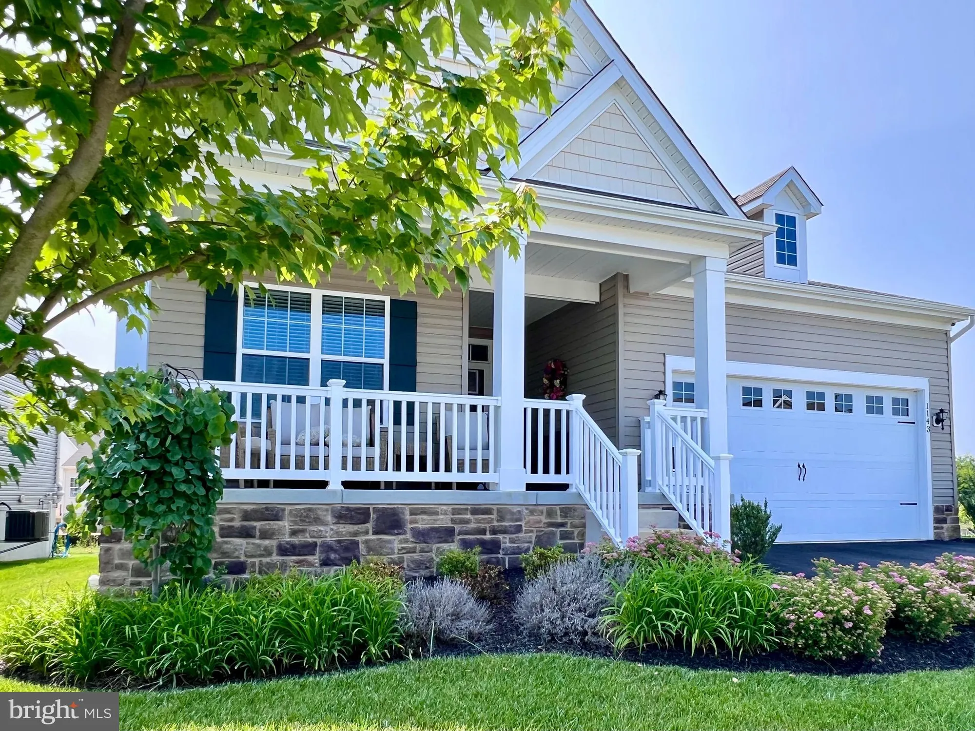 Property Slideshow image 1 of 86 | 1143 kayla ln, Townsend, DE, 19734