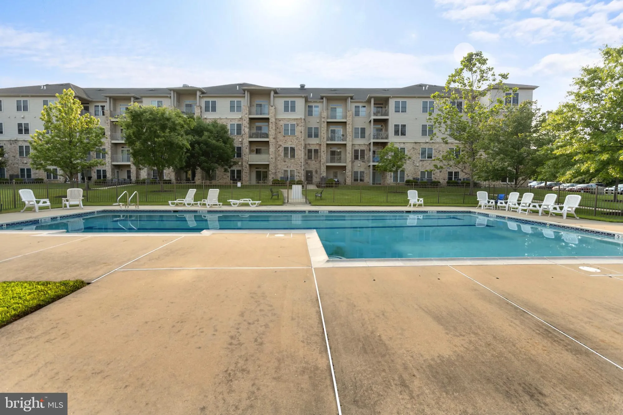 Property Slideshow image 31 of 34 | 3000 fountainview cir # 3107, Newark, DE, 19713