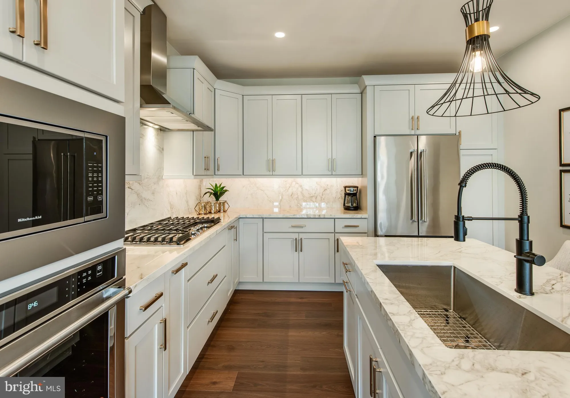 Property Slideshow image 4 of 48 | 508 fullerton farm ct, Warrington, PA, 18976