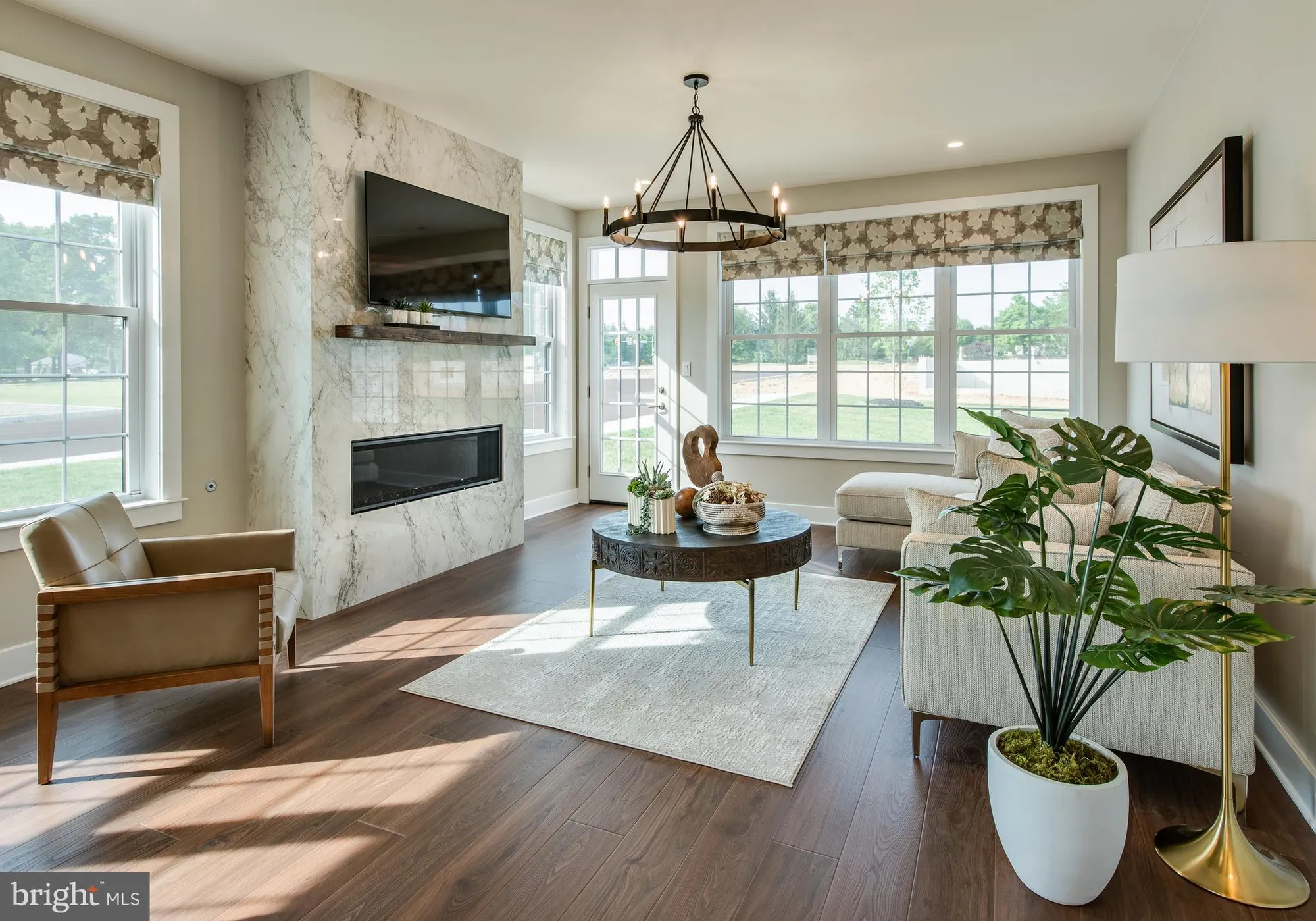 Property Slideshow image 8 of 48 | 508 fullerton farm ct, Warrington, PA, 18976