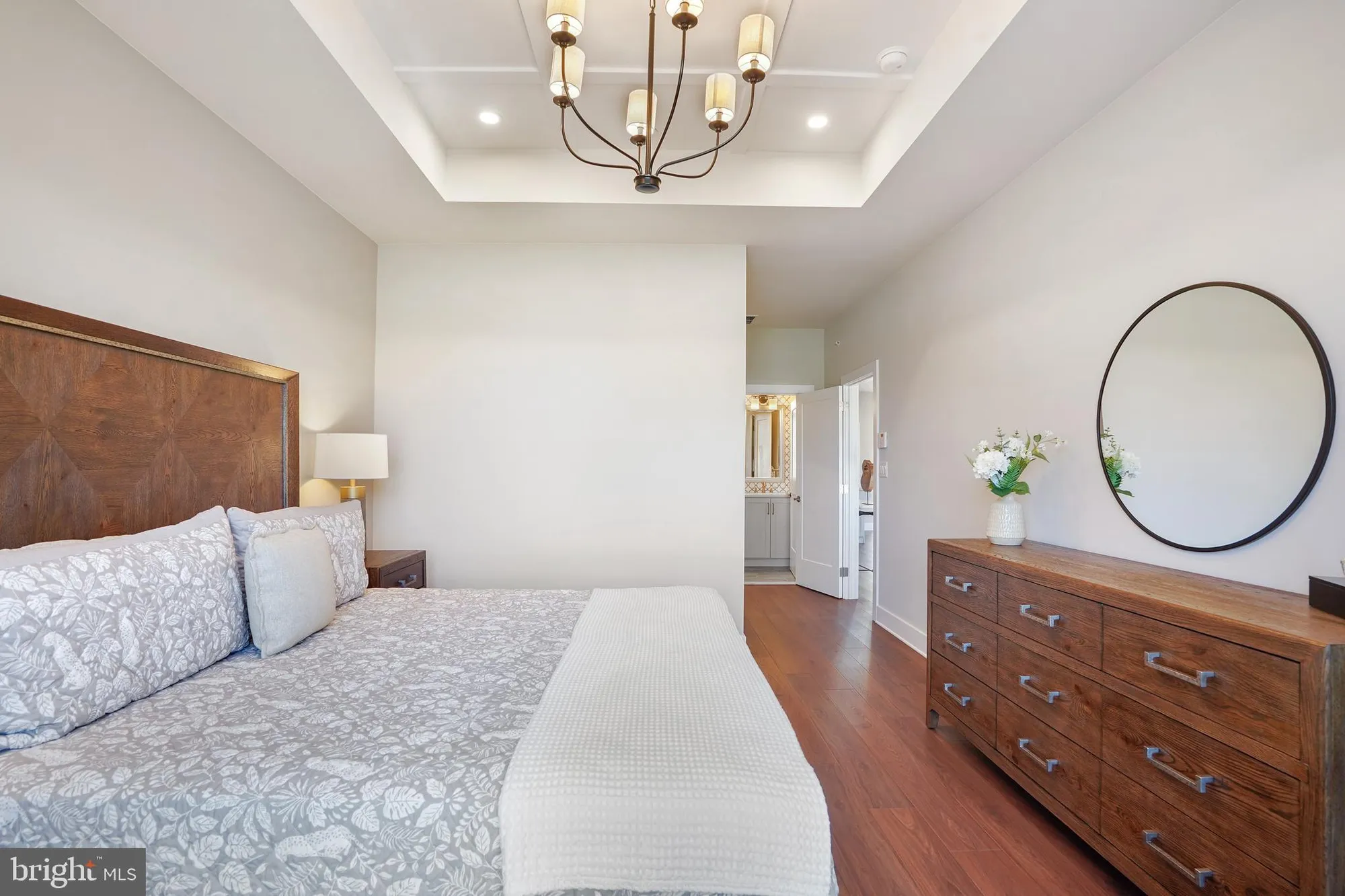 Property Slideshow image 22 of 48 | 508 fullerton farm ct, Warrington, PA, 18976