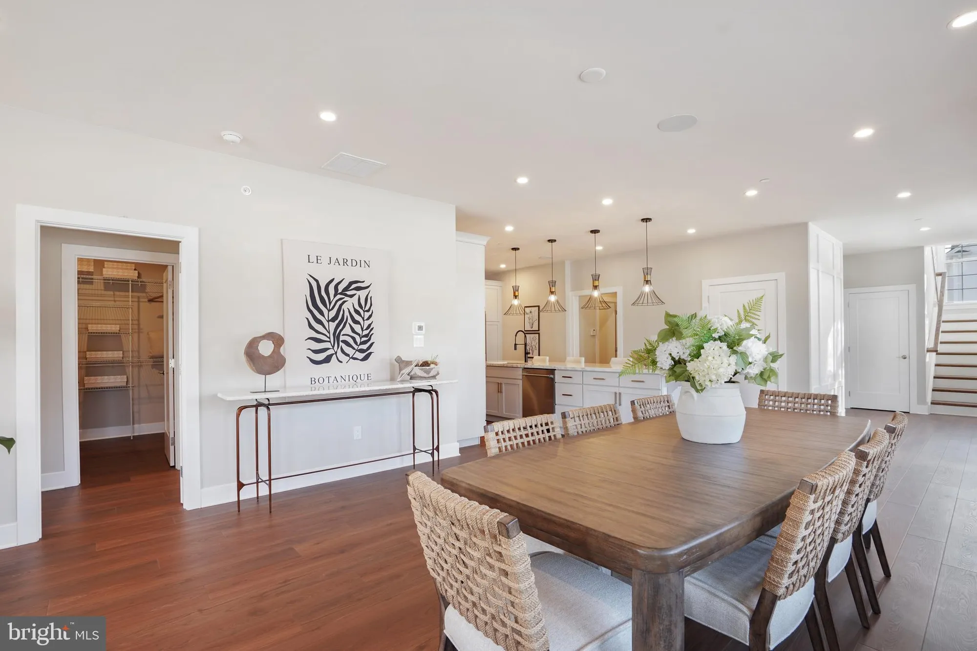 Property Slideshow image 27 of 48 | 508 fullerton farm ct, Warrington, PA, 18976