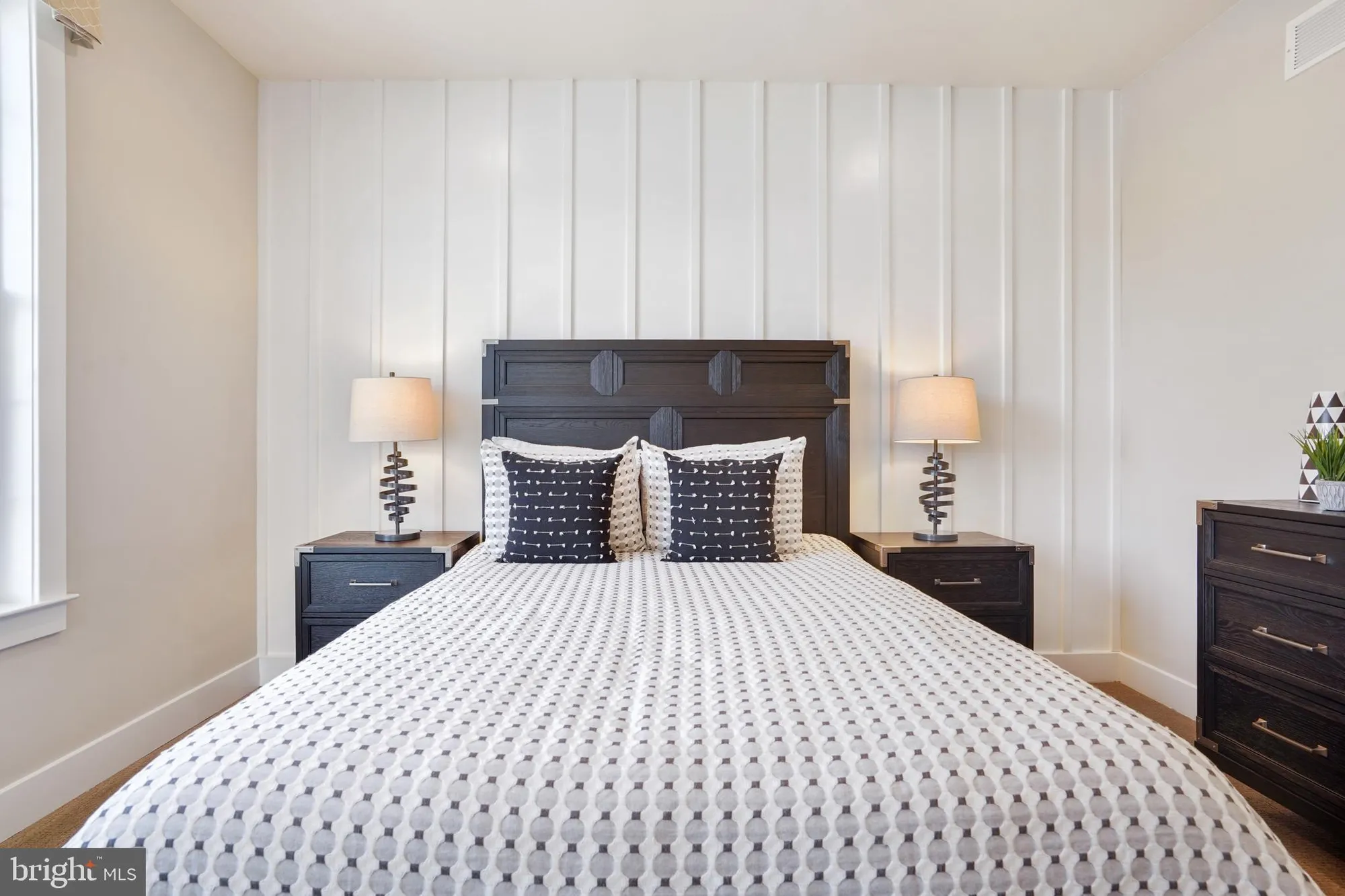 Property Slideshow image 32 of 48 | 508 fullerton farm ct, Warrington, PA, 18976