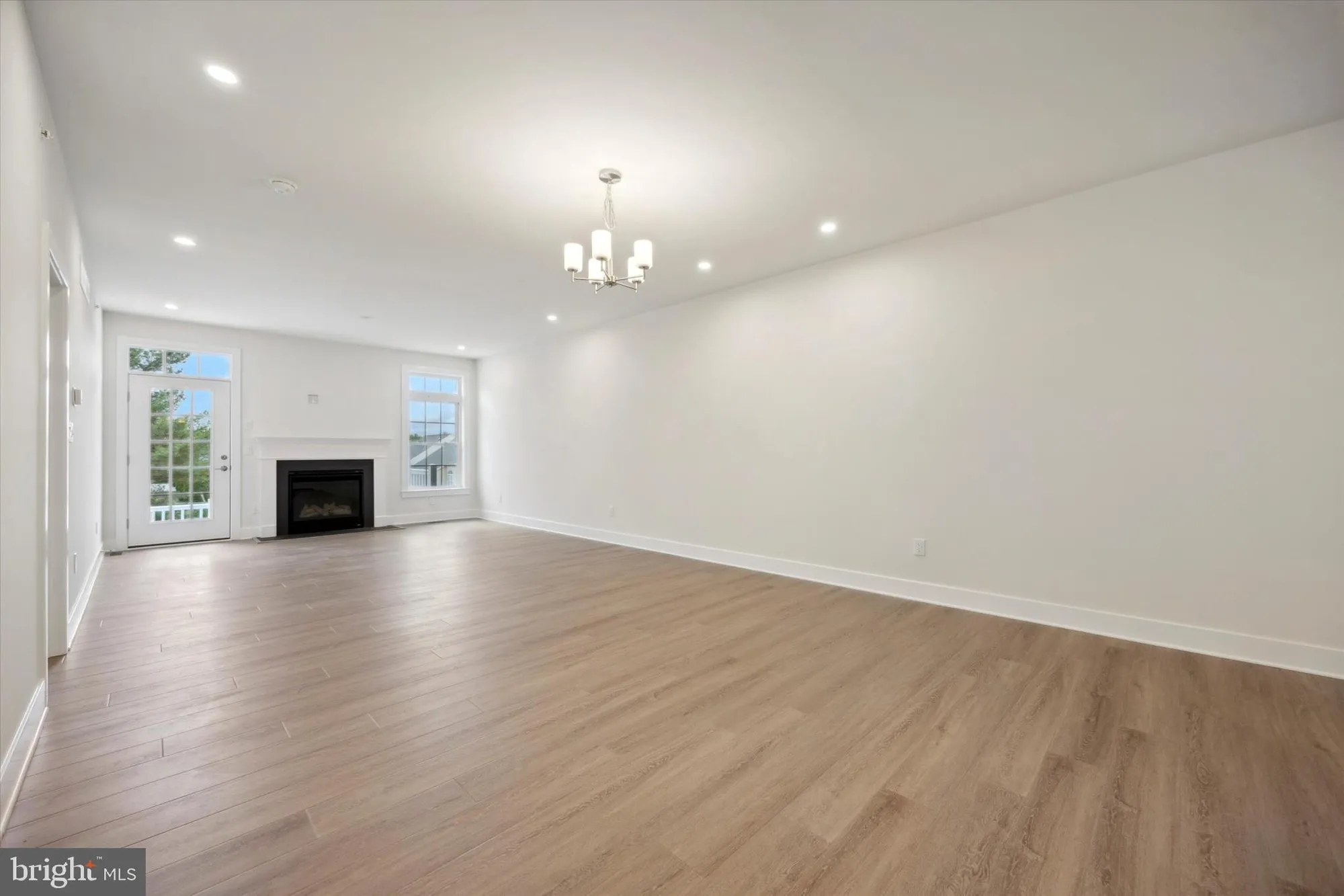 Property Slideshow image 11 of 32 | 506 fullerton farm ct #22, Warrington, PA, 18976