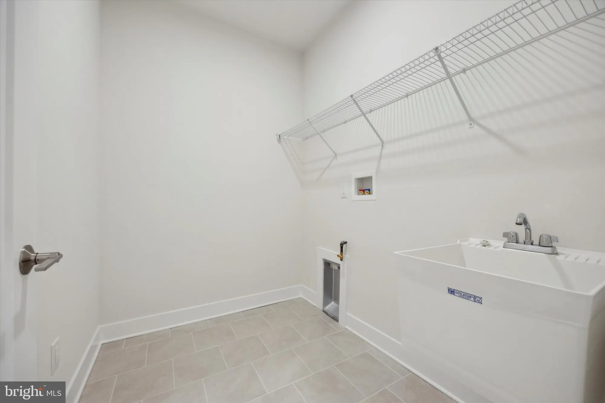 Property Slideshow image 20 of 32 | 506 fullerton farm ct #22, Warrington, PA, 18976