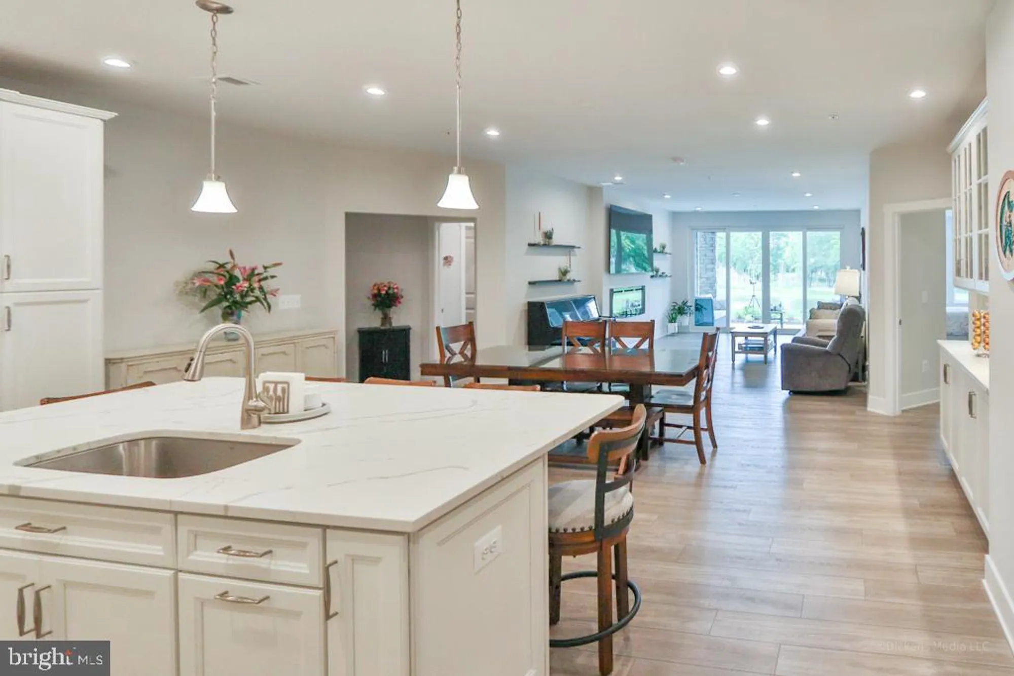 Property Slideshow image 10 of 32 | 190 harrier way 11, Chester, MD, 21619