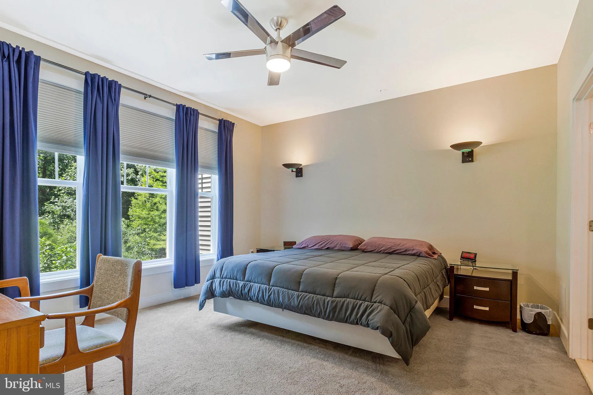 Property Slideshow image 15 of 54 | 9726 knowledge dr, Laurel, MD, 20723