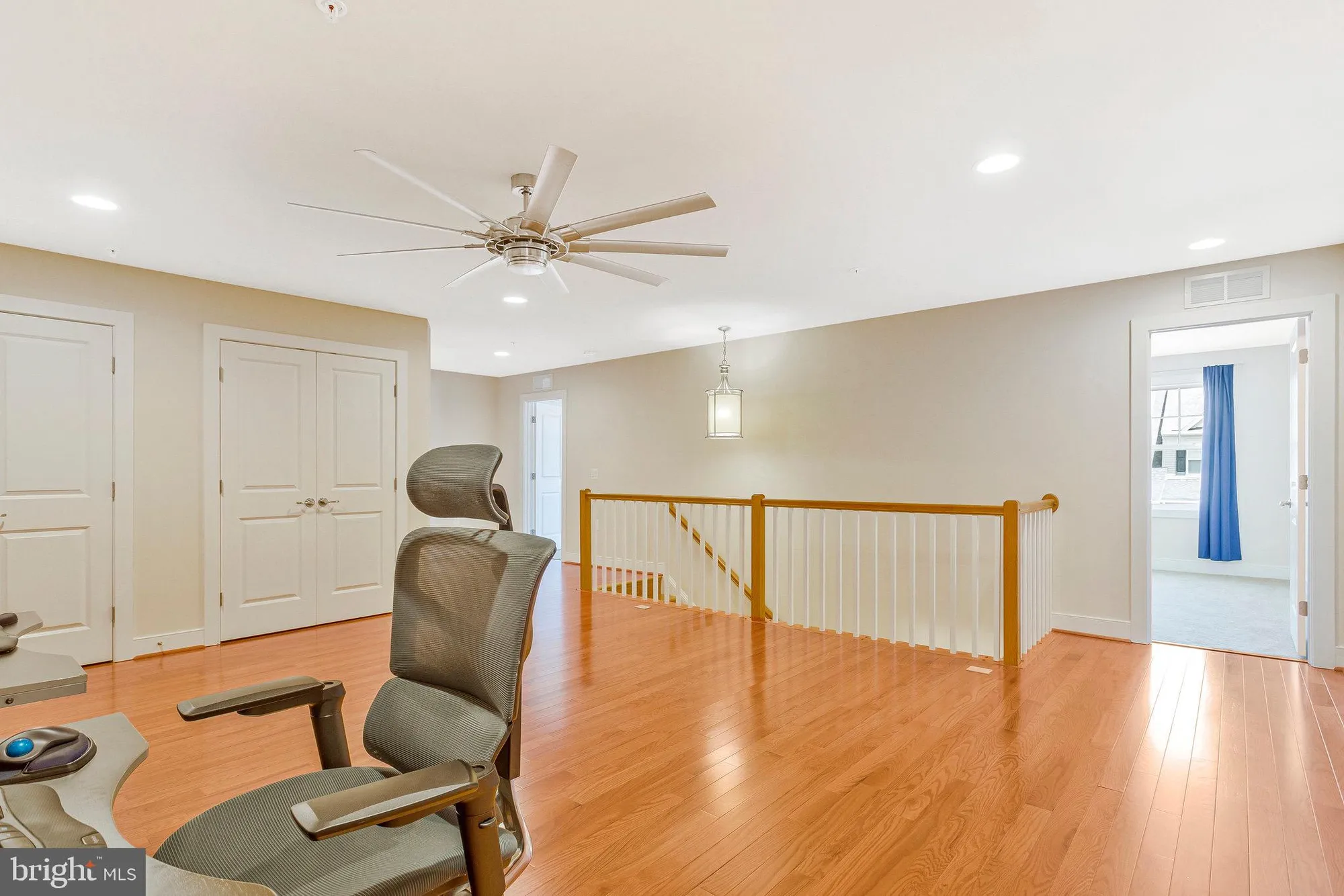 Property Slideshow image 29 of 54 | 9726 knowledge dr, Laurel, MD, 20723