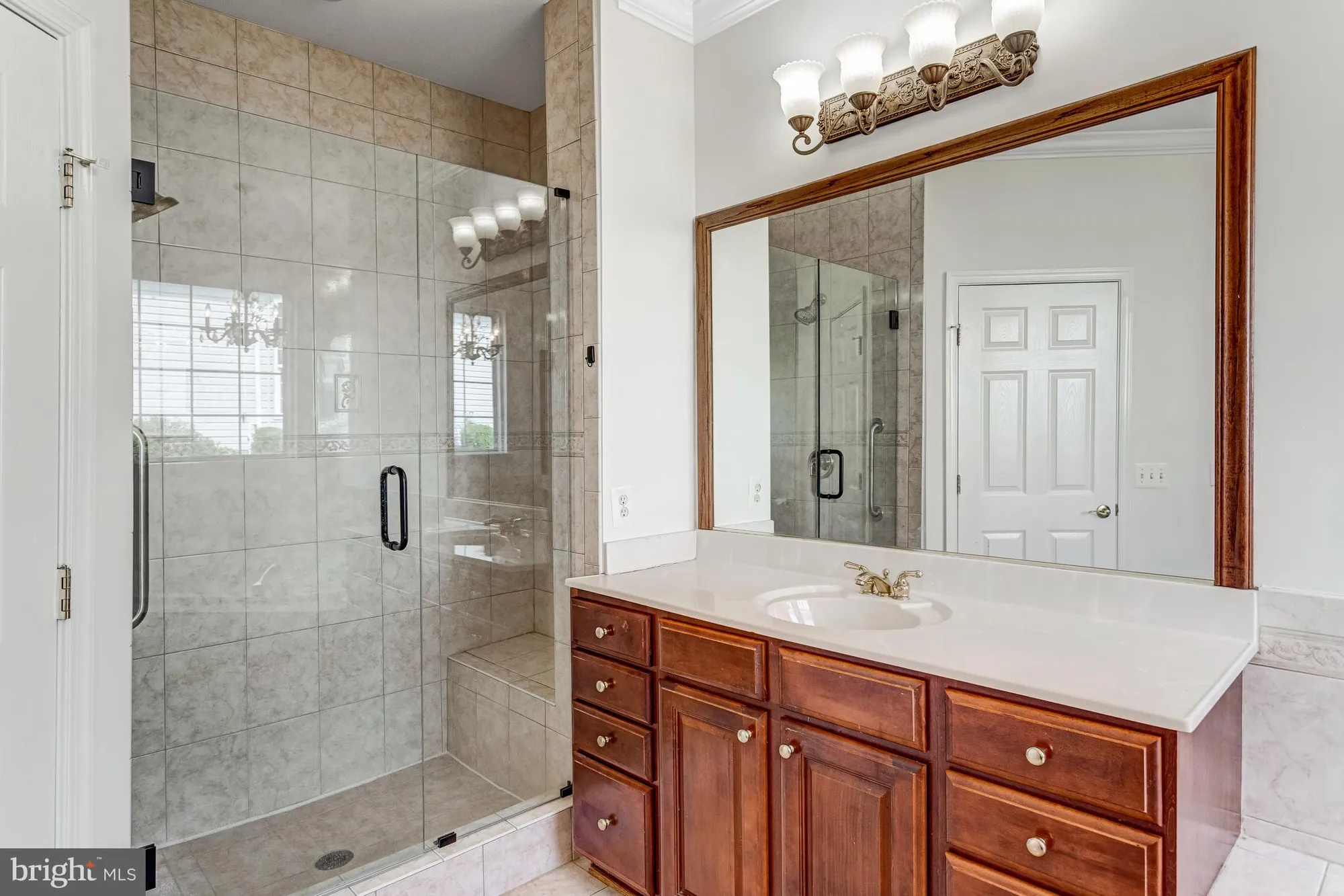 Property Slideshow image 21 of 45 | 16453 sparkling brook loop, Dumfries, VA, 22025