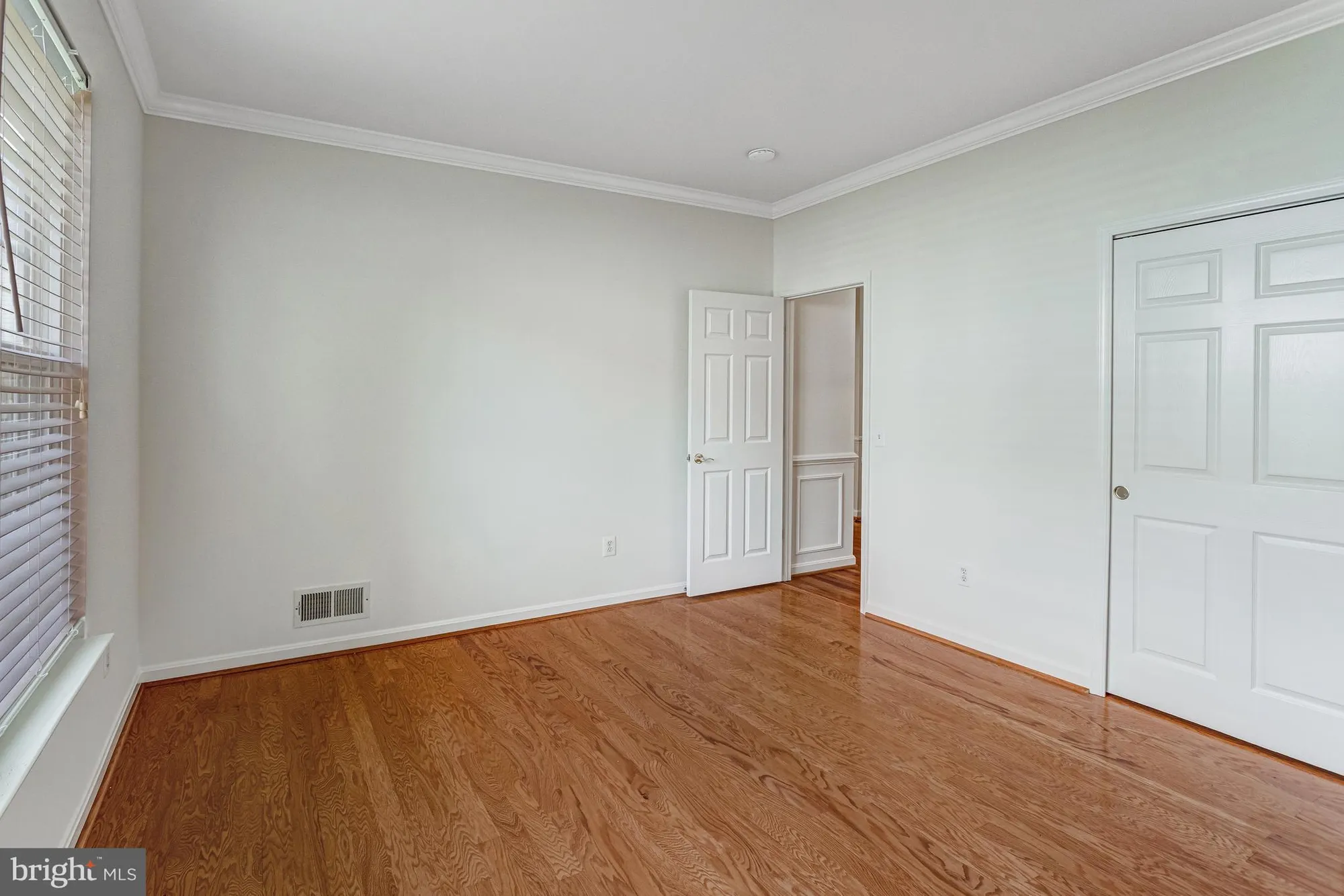 Property Slideshow image 24 of 45 | 16453 sparkling brook loop, Dumfries, VA, 22025