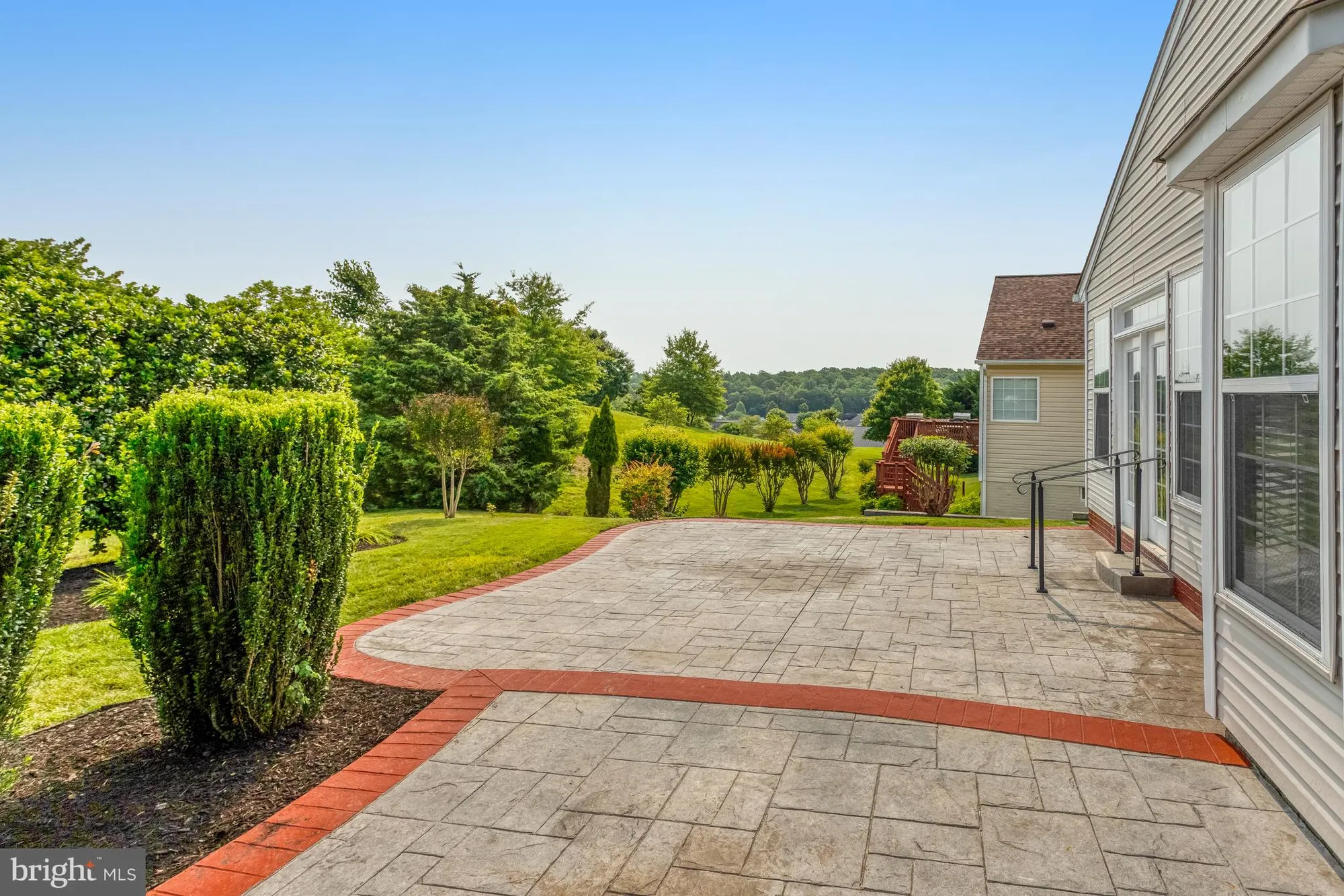 Property Slideshow image 32 of 45 | 16453 sparkling brook loop, Dumfries, VA, 22025