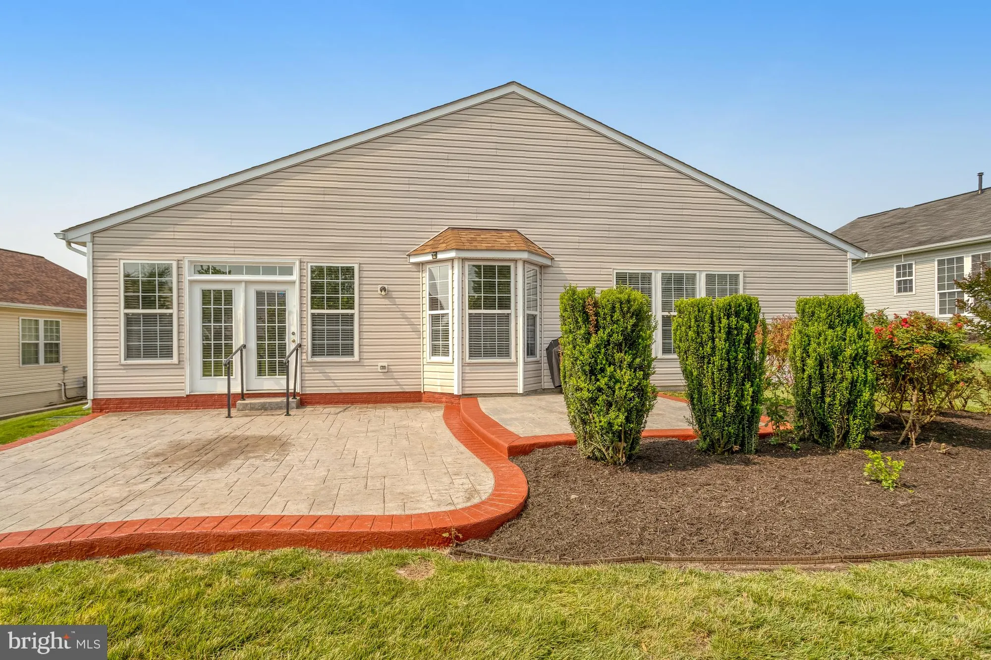 Property Slideshow image 2 of 45 | 16453 sparkling brook loop, Dumfries, VA, 22025