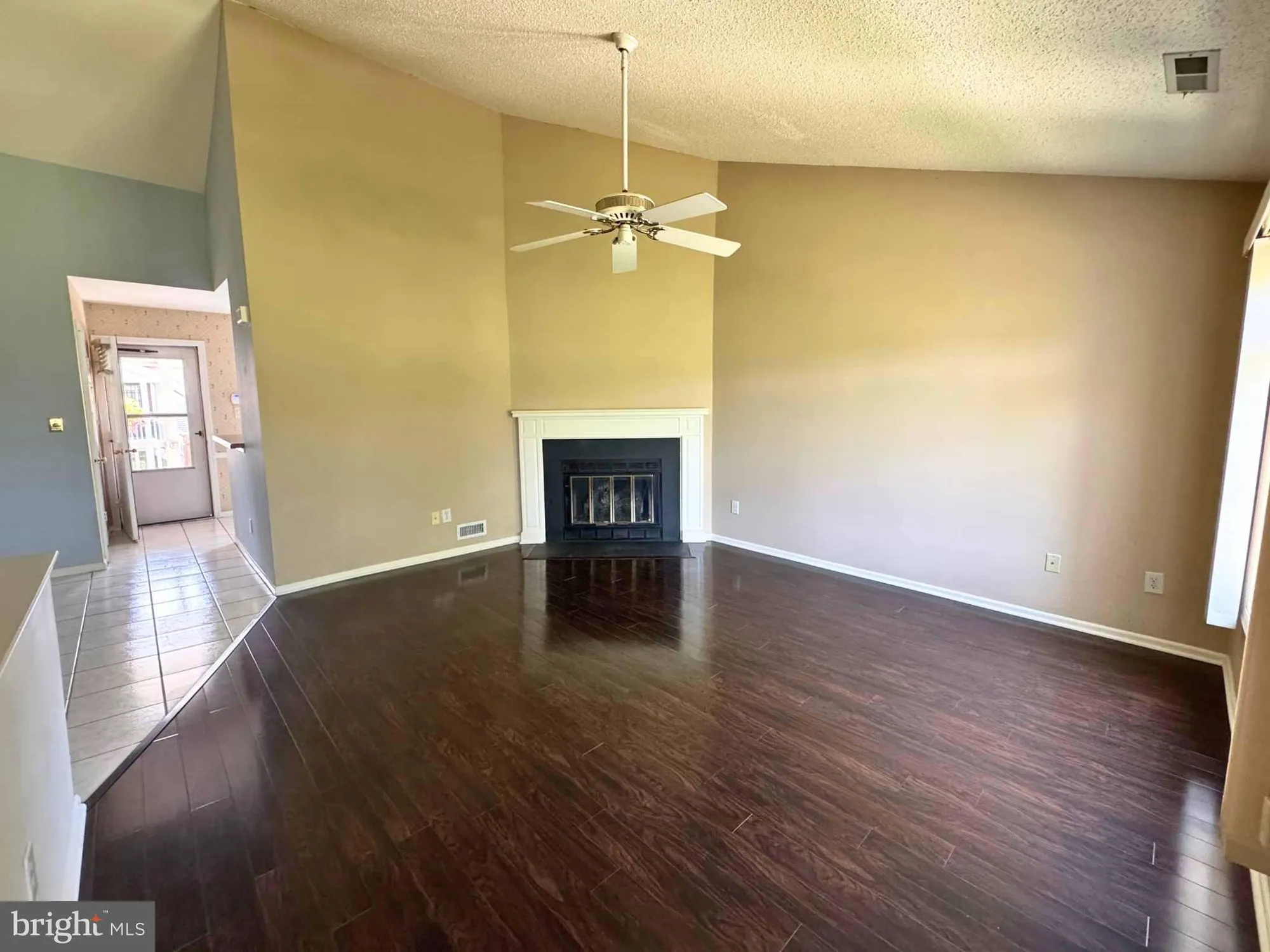 Property Slideshow image 8 of 24 | 38 rutland ln i, Monroe Township, NJ, 08831