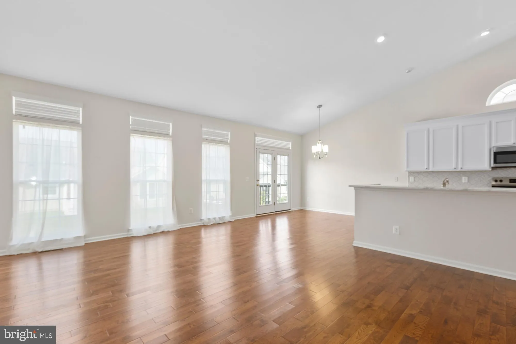 Property Slideshow image 9 of 45 | 5910 w carnifex ferry rd, Fredericksburg, VA, 22407