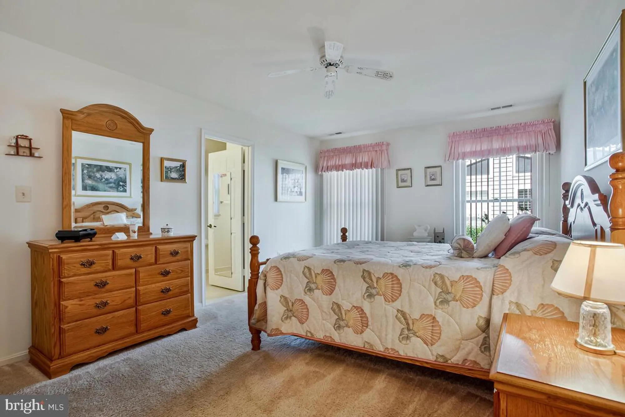 Property Slideshow image 22 of 53 | 2828 berth ct, Annapolis, MD, 21401