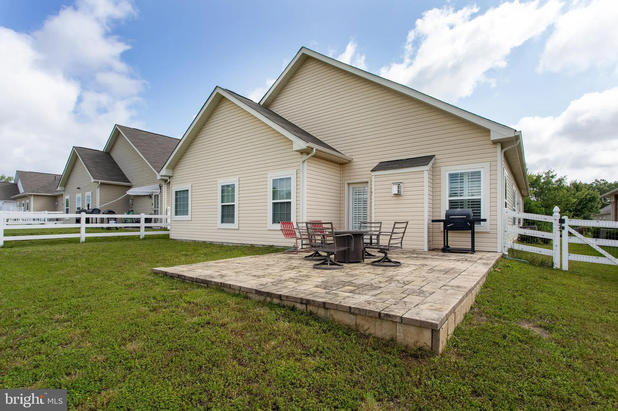 Property Slideshow image 44 of 54 | 11257 yellowstone ct, White Plains, MD, 20695