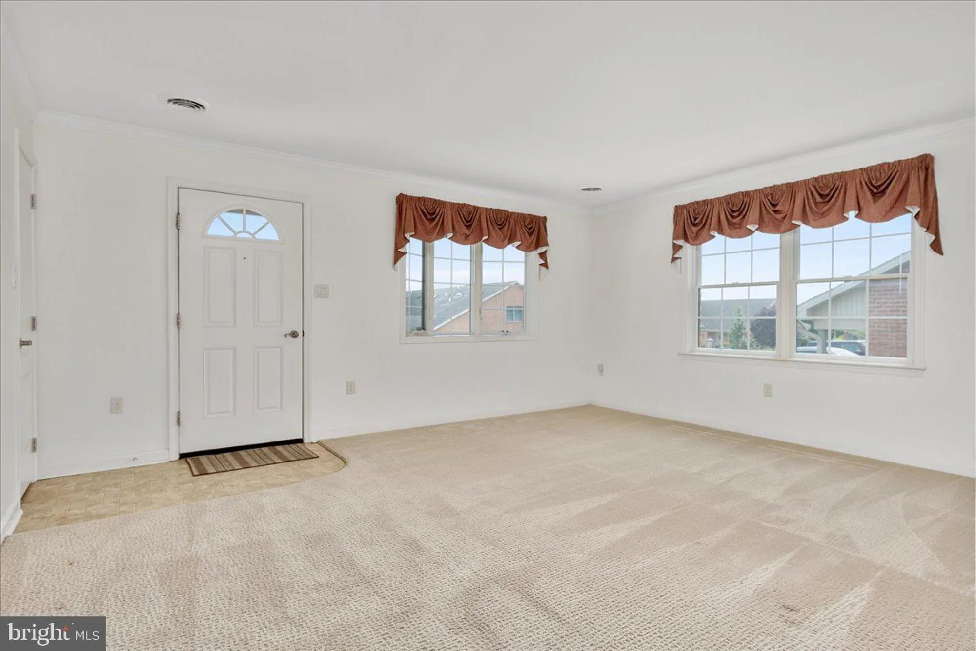 Property Slideshow image 6 of 51 | 13336 marquise dr, Hagerstown, MD, 21742