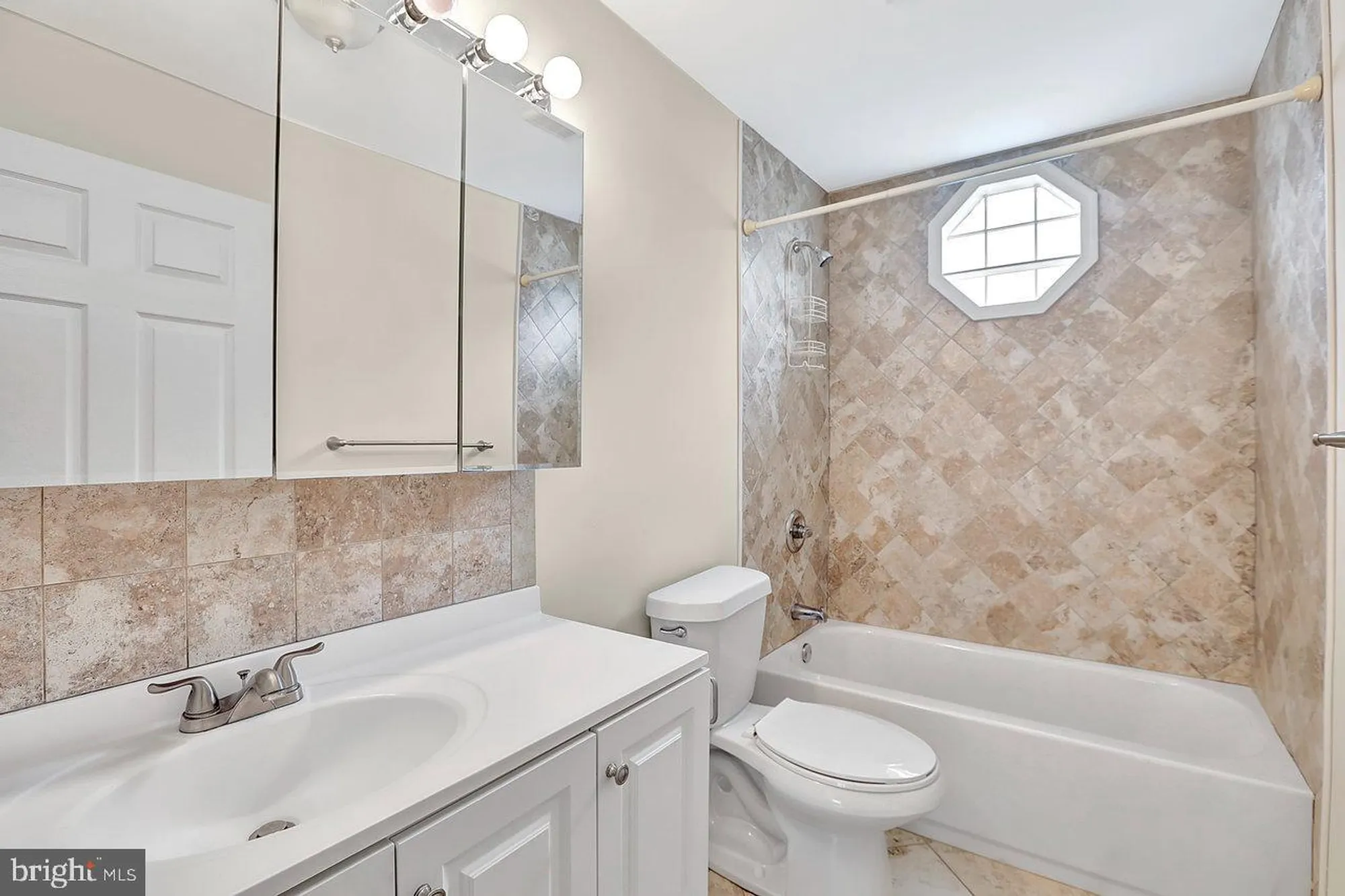 Property Slideshow image 17 of 20 | 63 marlborough dr, Southampton, NJ, 08088