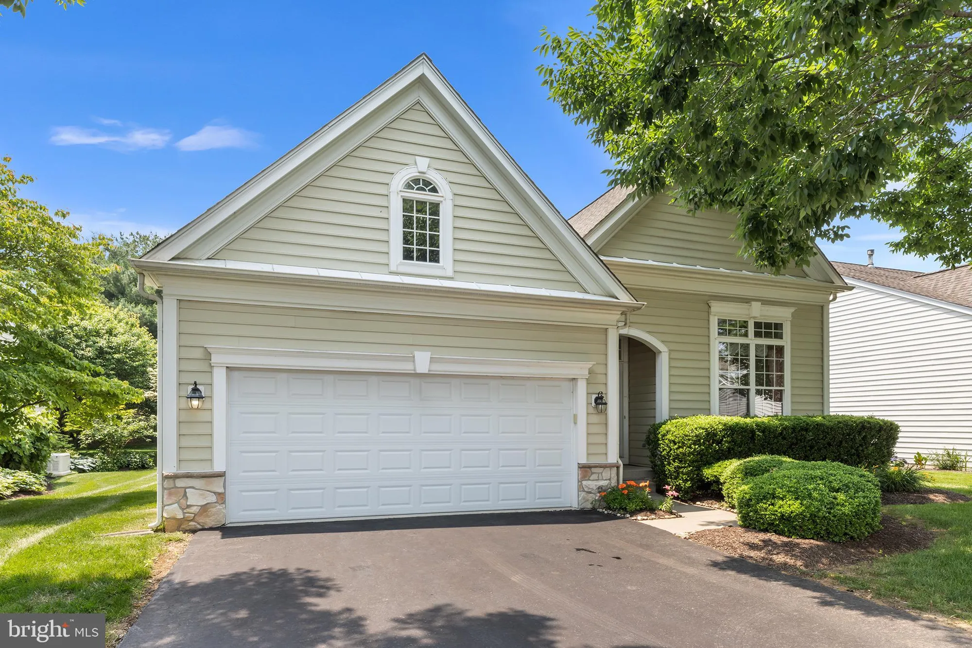 Property Slideshow image 2 of 26 | 119 violet dr, Kennett Square, PA, 19348